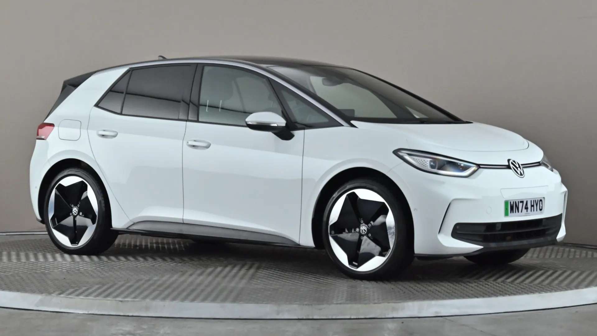 A 2024 VOLKSWAGEN ID.3 150kW Match Pro S 77kWh Auto A 2024 VOLKSWAGEN ID.3 150kW Match Pro S 77kWh Auto