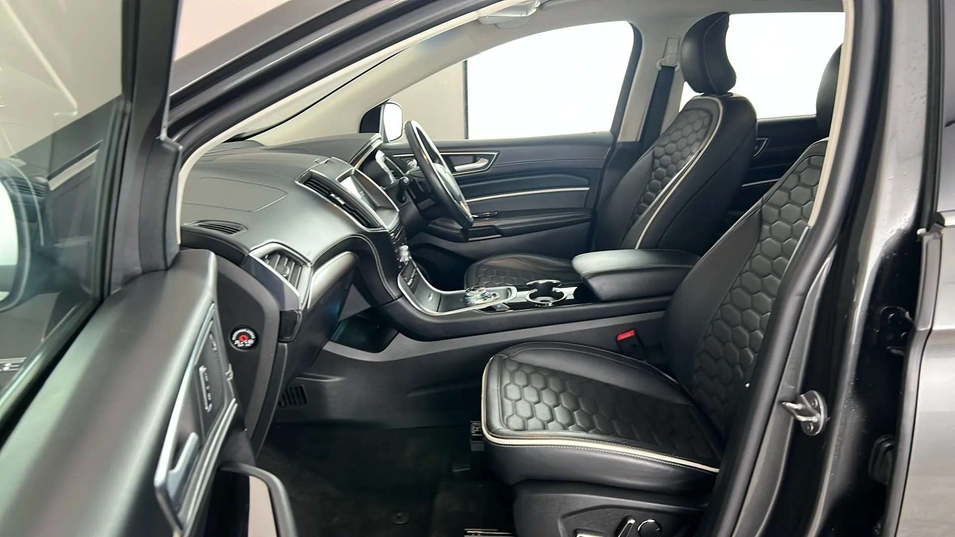 2019 FORD EDGE VIGNALE 2019 FORD EDGE VIGNALE