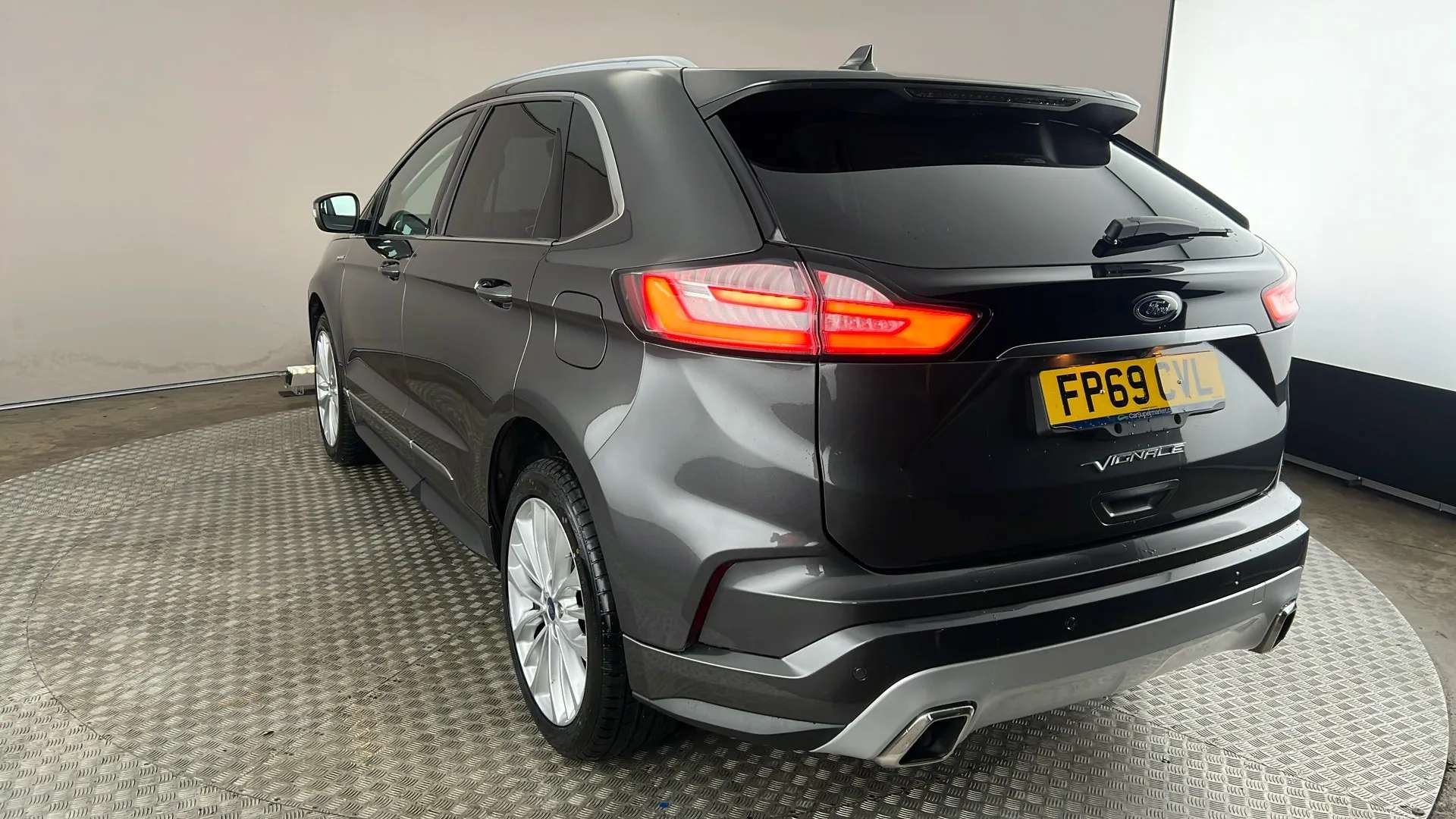 2019 FORD EDGE VIGNALE 2019 FORD EDGE VIGNALE