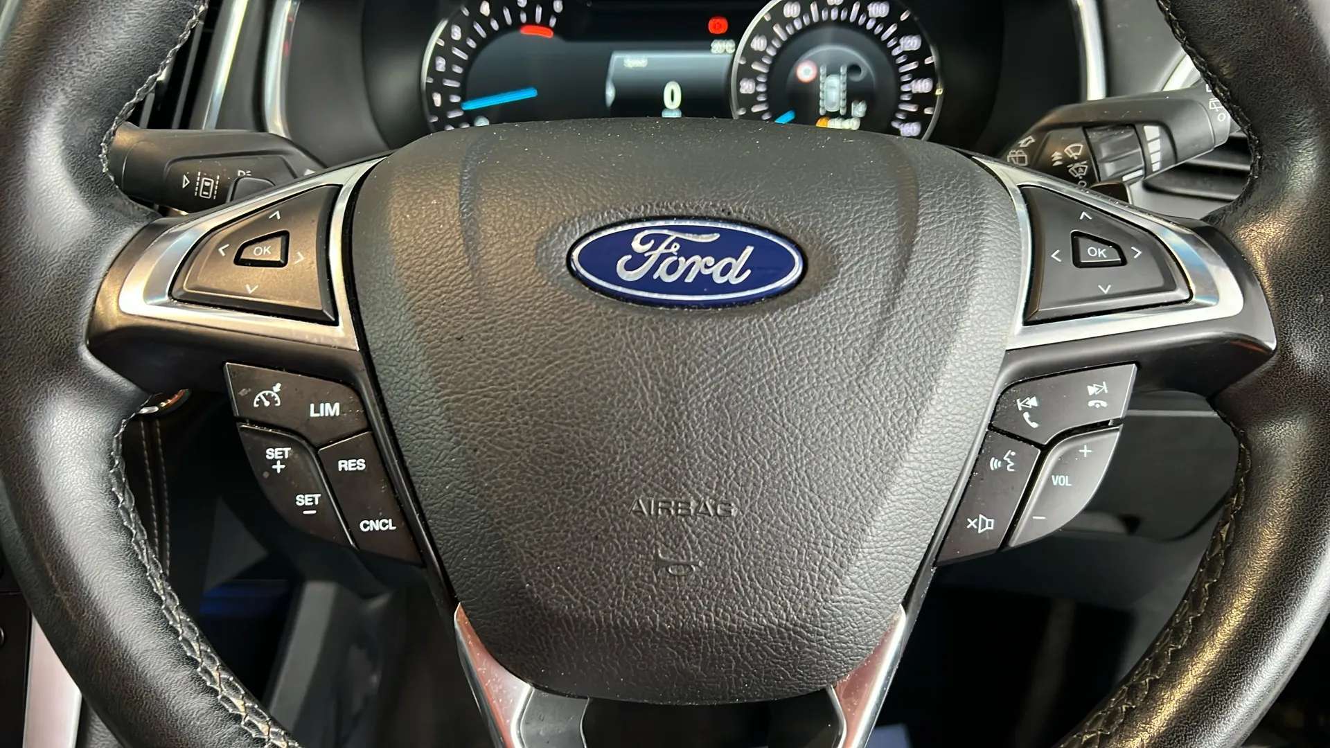 2019 FORD EDGE VIGNALE 2019 FORD EDGE VIGNALE