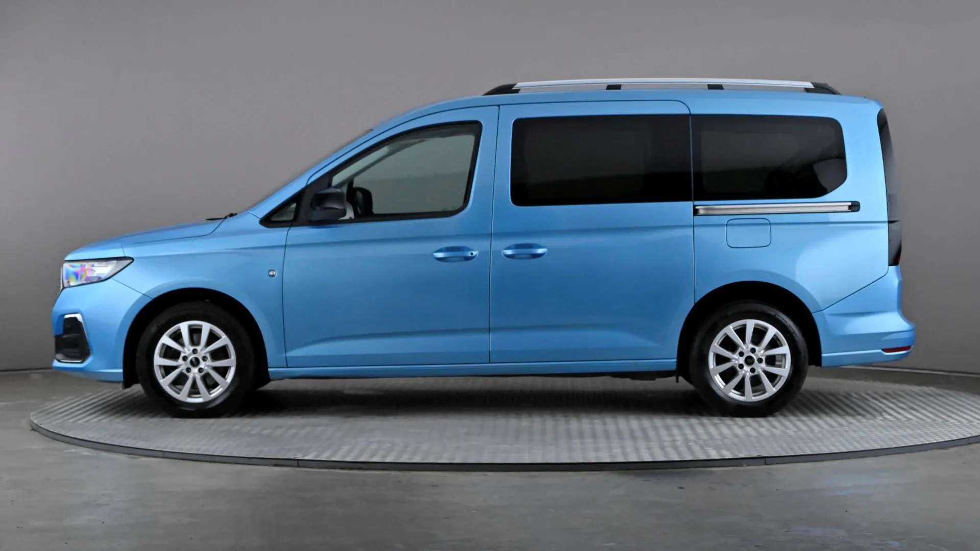 2023 FORD TOURNEO CONNECT 2023 FORD TOURNEO CONNECT