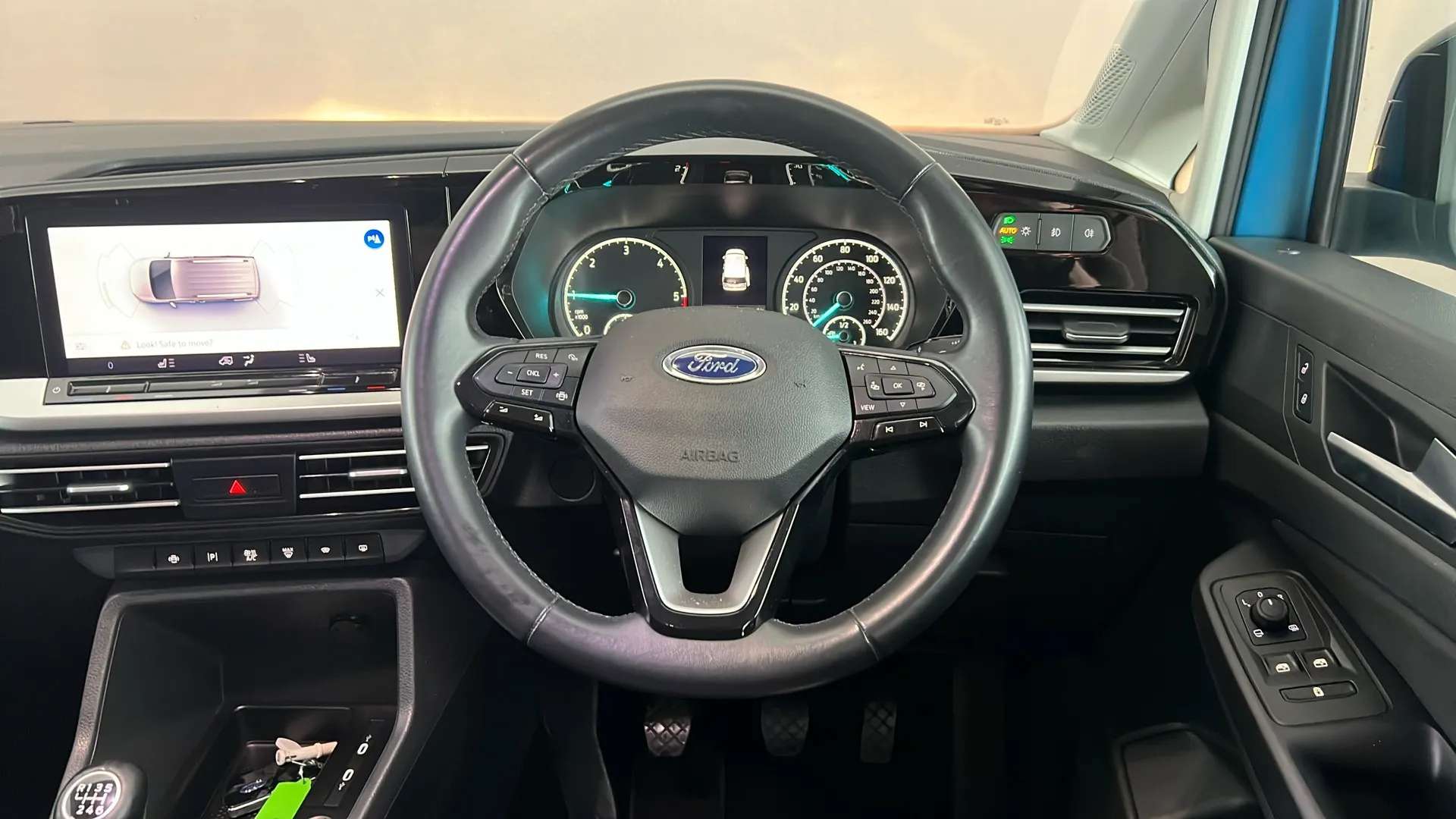 2023 FORD TOURNEO CONNECT 2023 FORD TOURNEO CONNECT