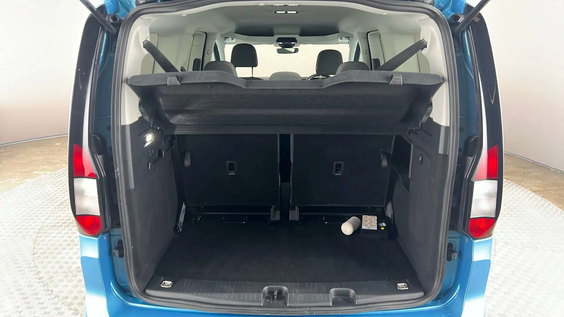 2023 FORD TOURNEO CONNECT 2023 FORD TOURNEO CONNECT