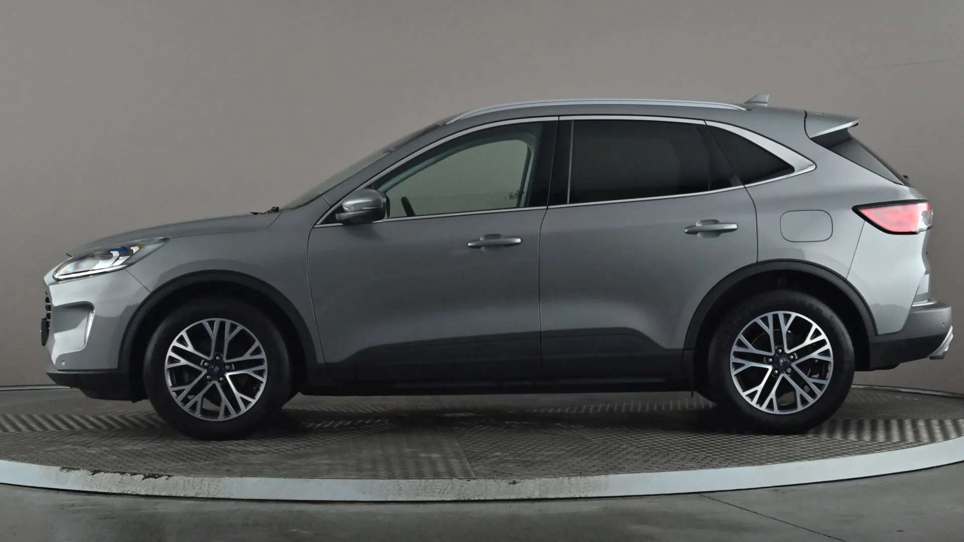 A 2020 FORD KUGA 1.5 EcoBlue Titanium A 2020 FORD KUGA 1.5 EcoBlue Titanium