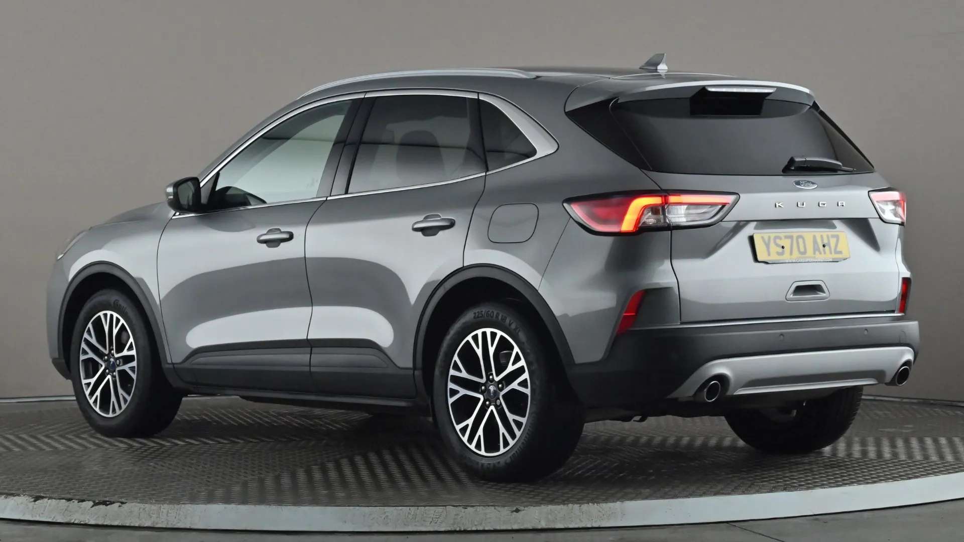 A 2020 FORD KUGA 1.5 EcoBlue Titanium A 2020 FORD KUGA 1.5 EcoBlue Titanium