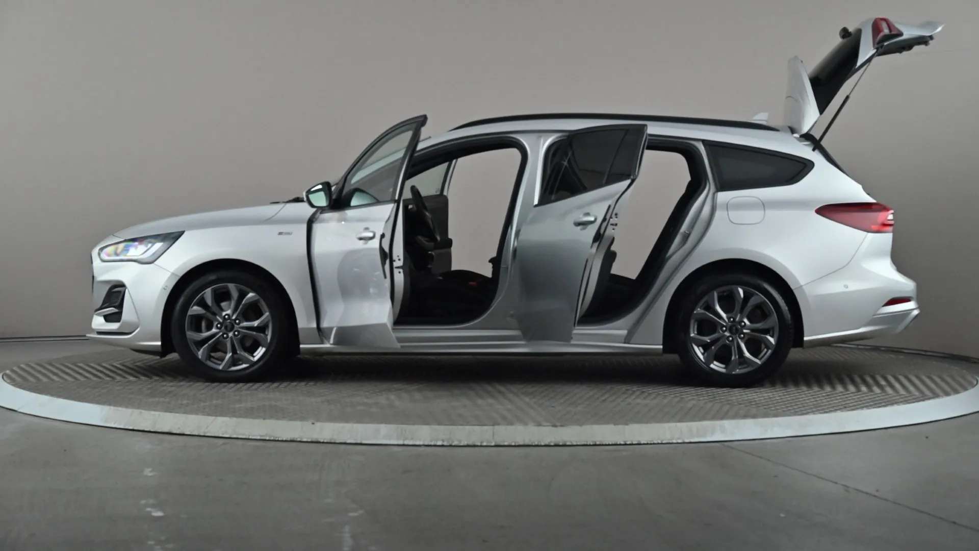 2023 FORD FOCUS 2023 FORD FOCUS