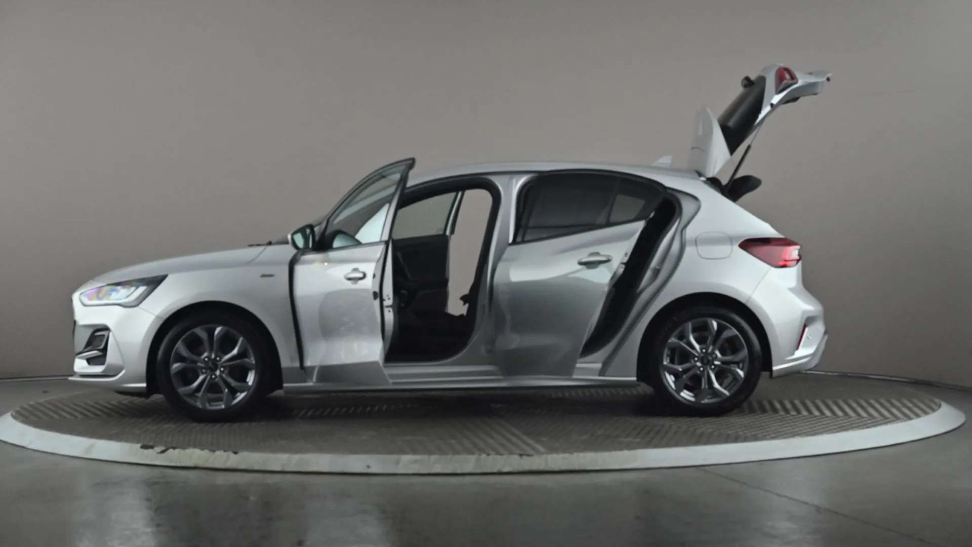 2023 FORD FOCUS 2023 FORD FOCUS