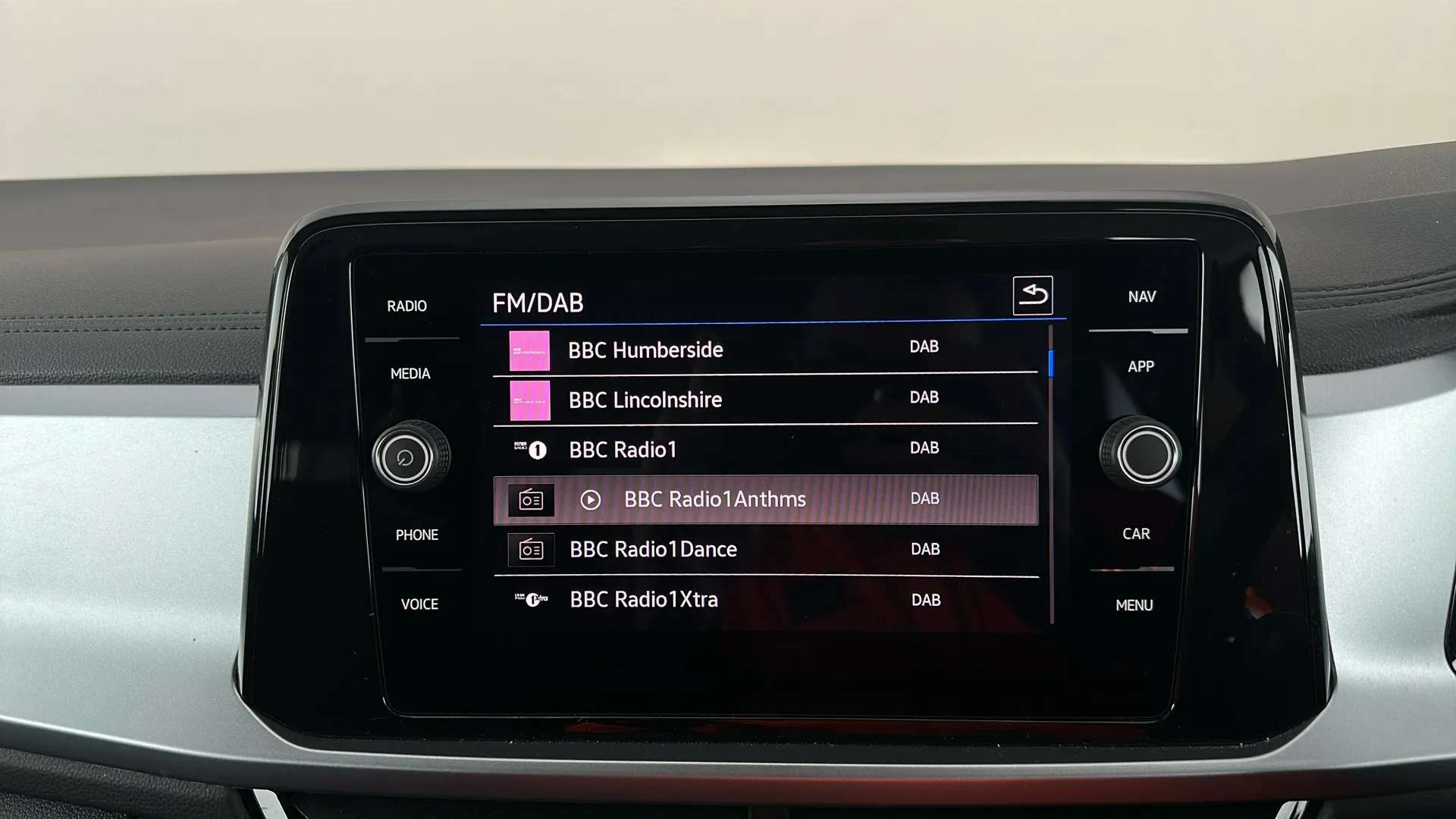 2023 VOLKSWAGEN T-ROC 2023 VOLKSWAGEN T-ROC