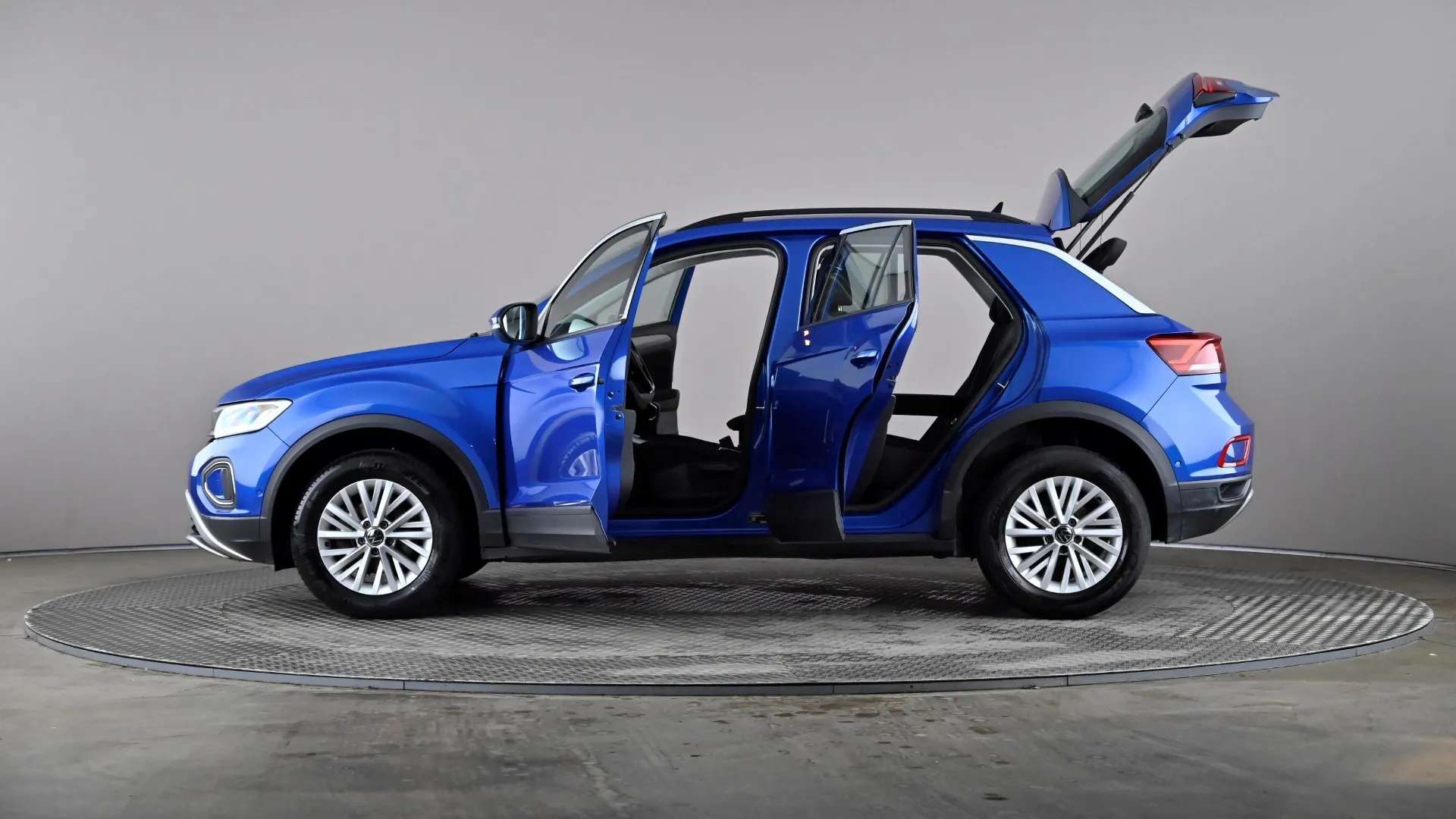 2023 VOLKSWAGEN T-ROC 2023 VOLKSWAGEN T-ROC