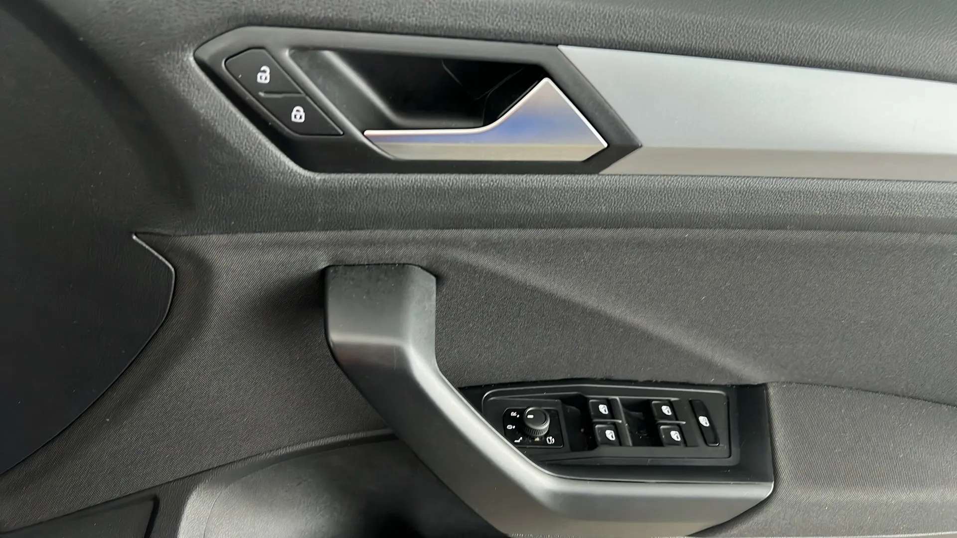 2023 VOLKSWAGEN T-ROC 2023 VOLKSWAGEN T-ROC