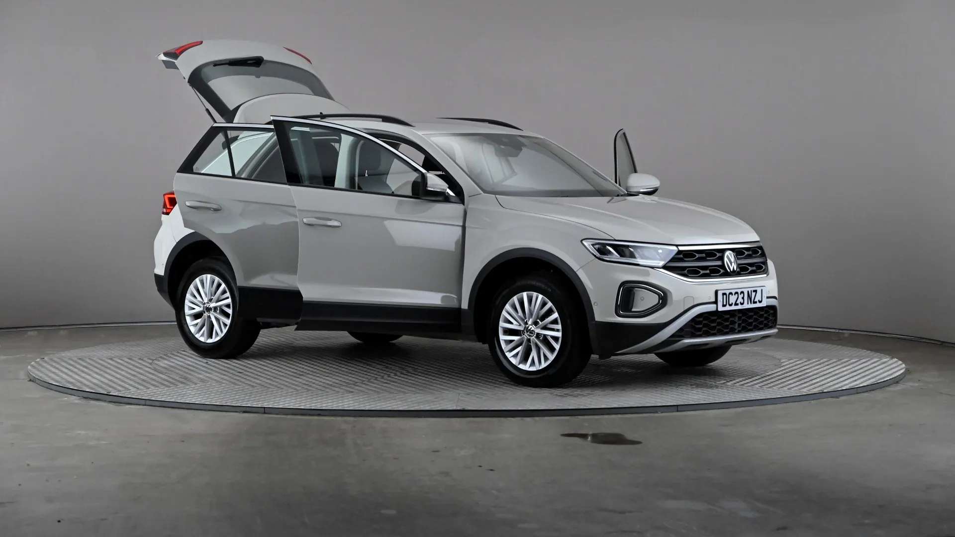 2023 VOLKSWAGEN T-ROC 2023 VOLKSWAGEN T-ROC