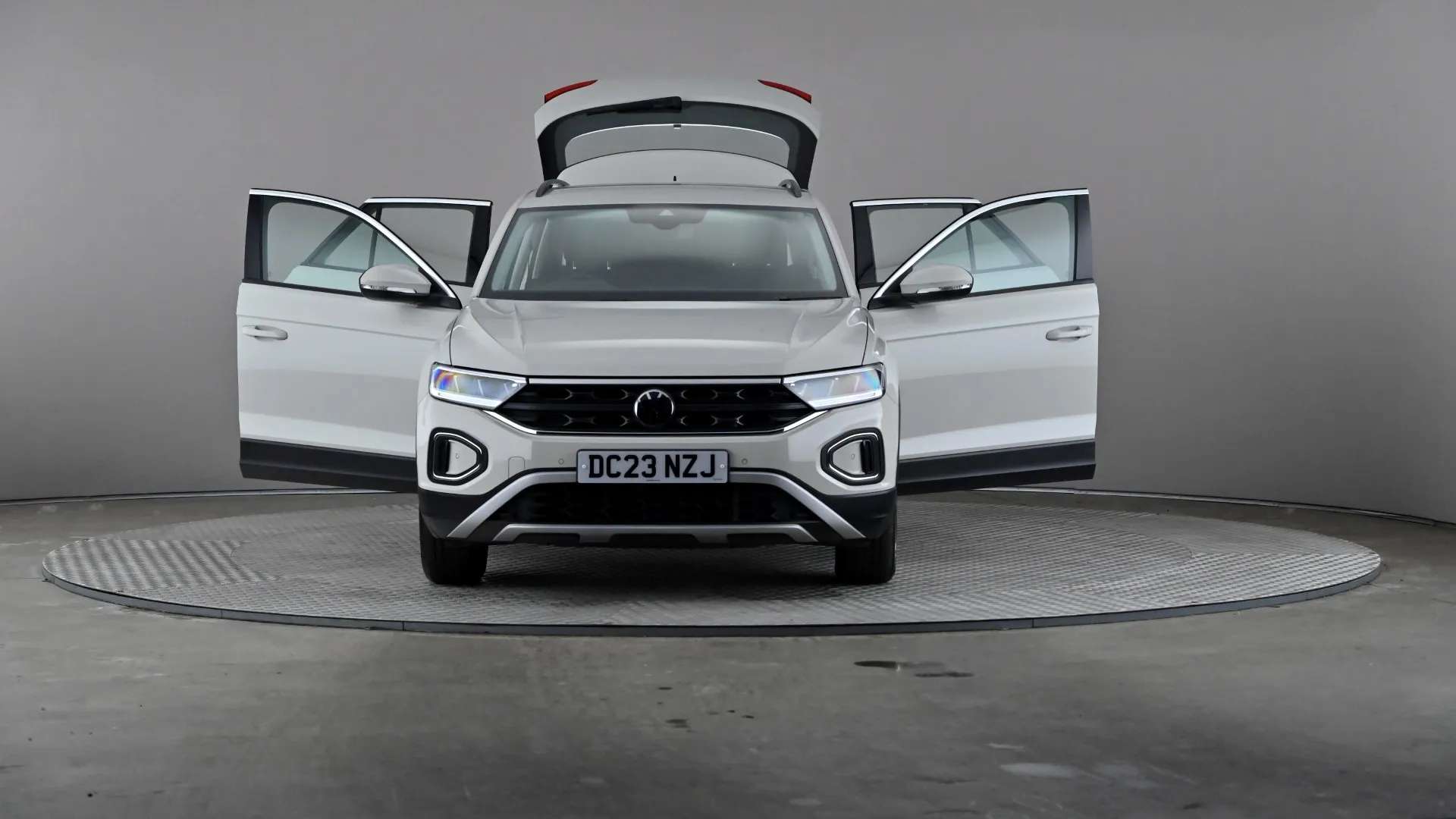2023 VOLKSWAGEN T-ROC 2023 VOLKSWAGEN T-ROC