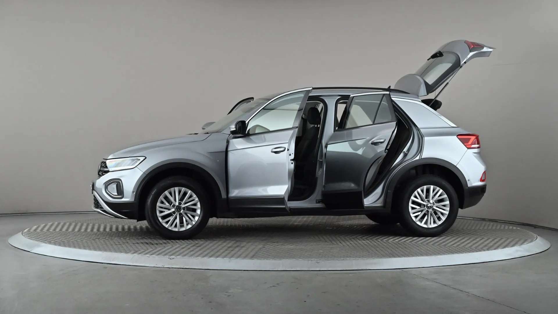 2023 VOLKSWAGEN T-ROC 2023 VOLKSWAGEN T-ROC