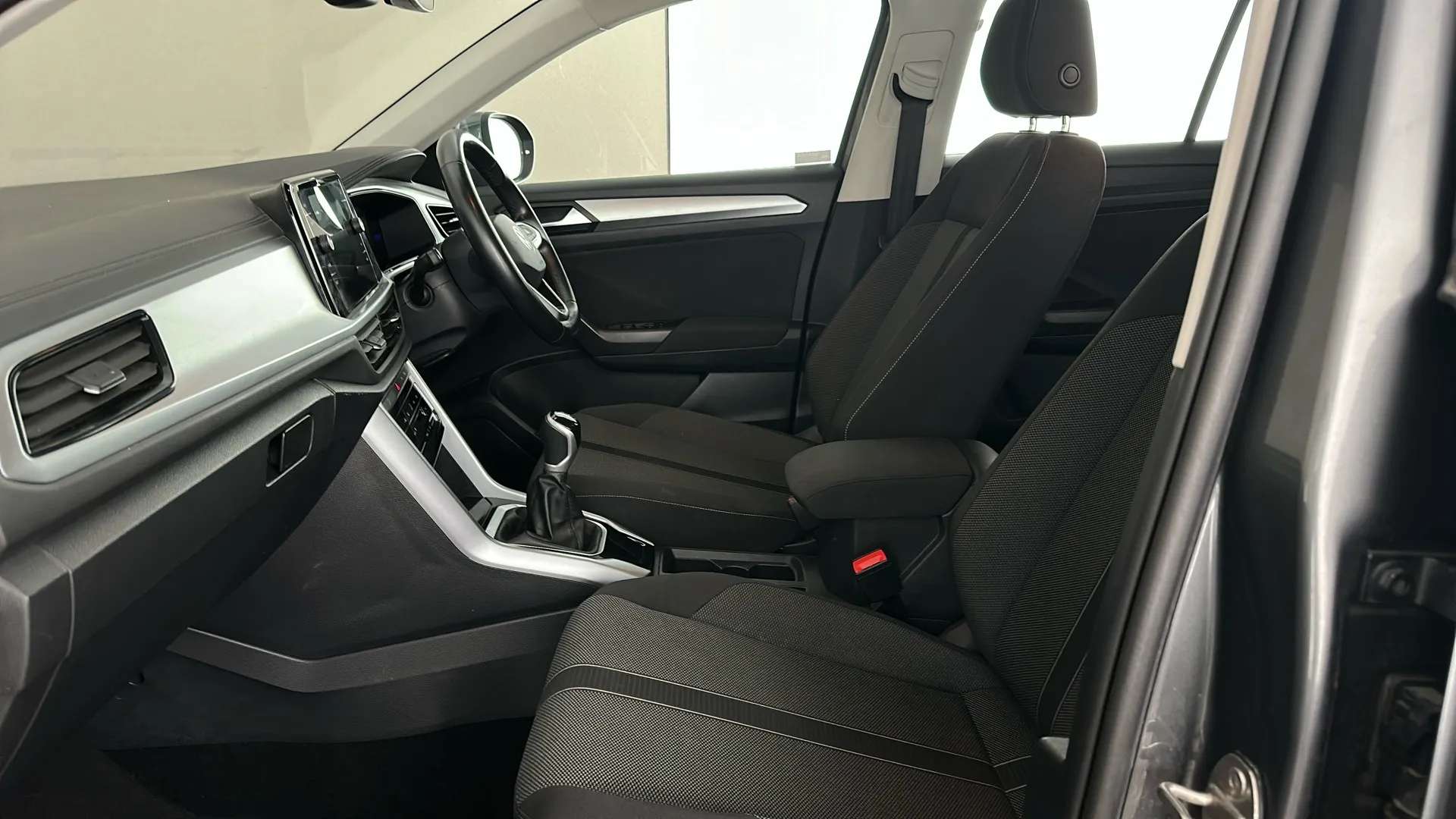 2023 VOLKSWAGEN T-ROC 2023 VOLKSWAGEN T-ROC