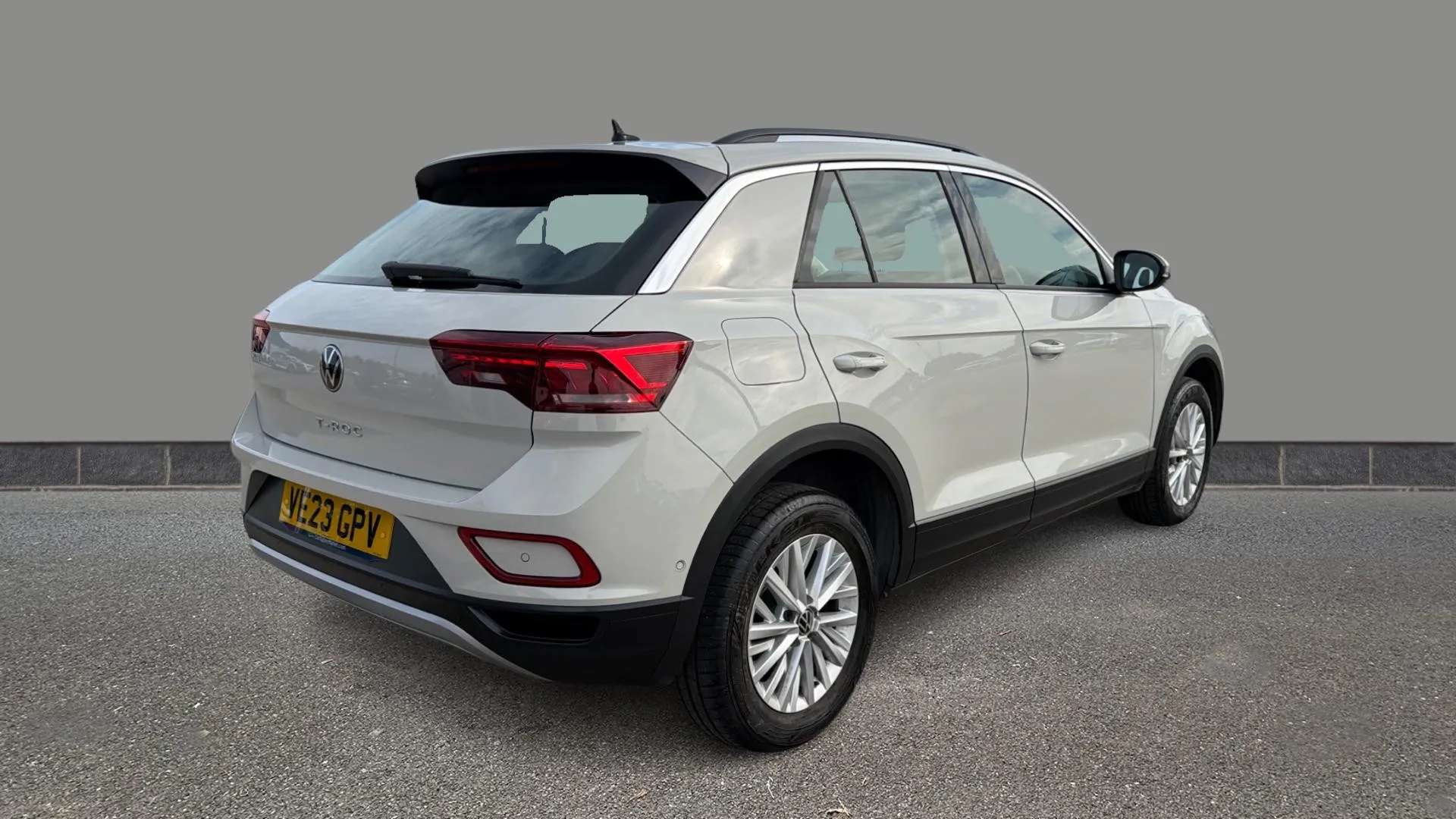 2023 VOLKSWAGEN T-ROC 2023 VOLKSWAGEN T-ROC