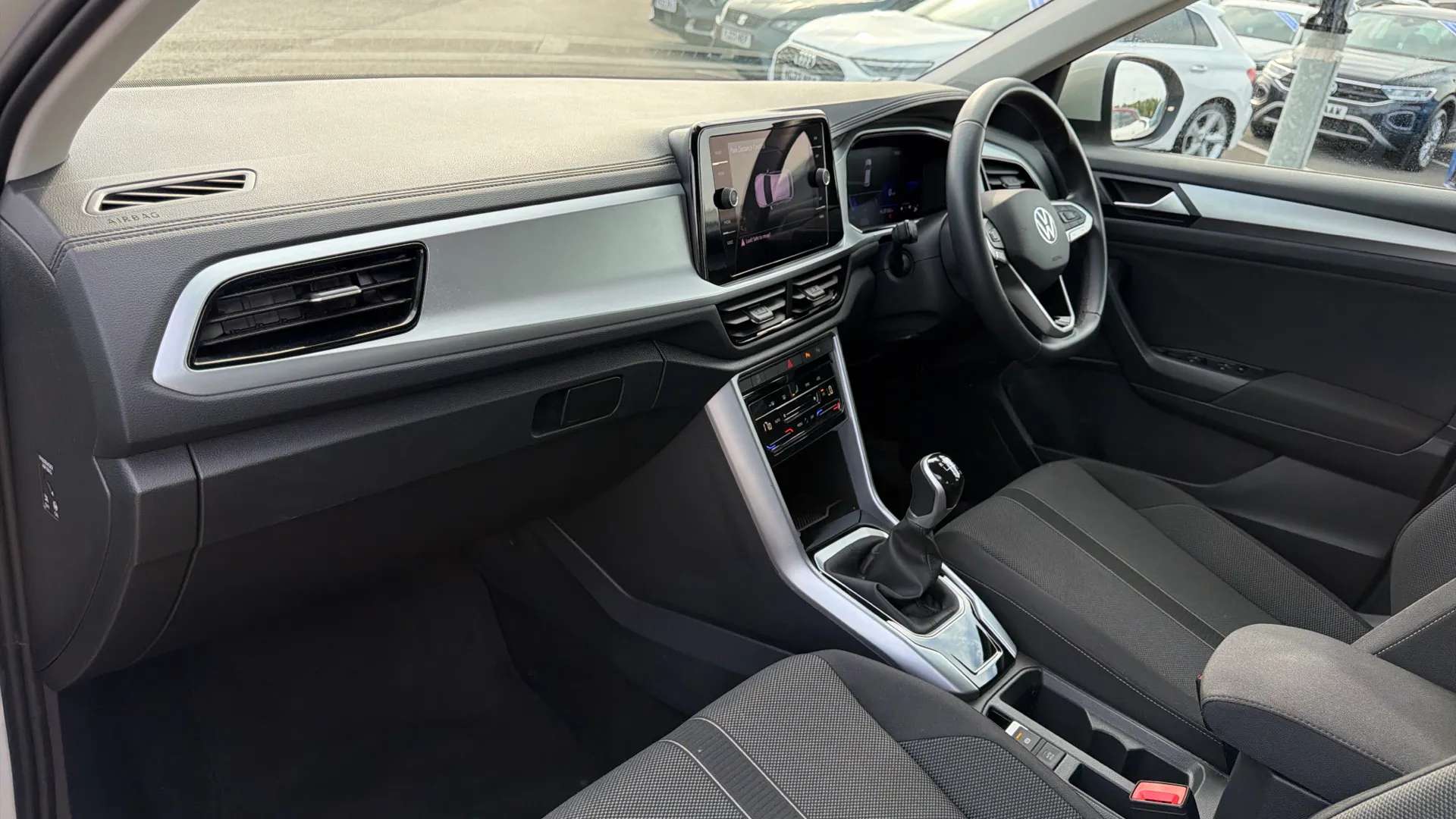 2023 VOLKSWAGEN T-ROC 2023 VOLKSWAGEN T-ROC