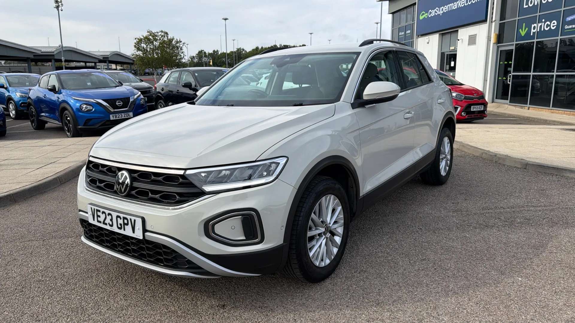 2023 VOLKSWAGEN T-ROC 2023 VOLKSWAGEN T-ROC