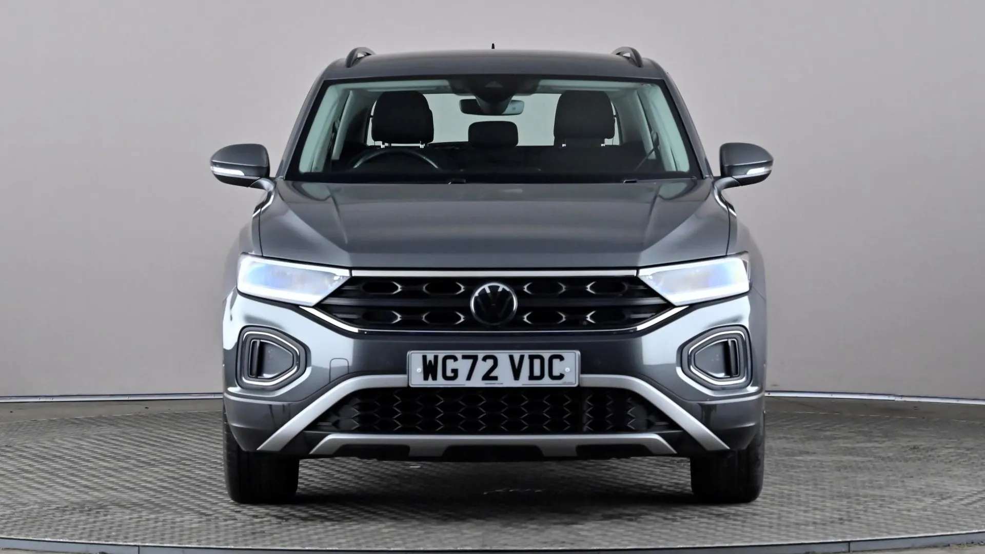 A 2023 VOLKSWAGEN T-ROC 1.0 TSI Life A 2023 VOLKSWAGEN T-ROC 1.0 TSI Life