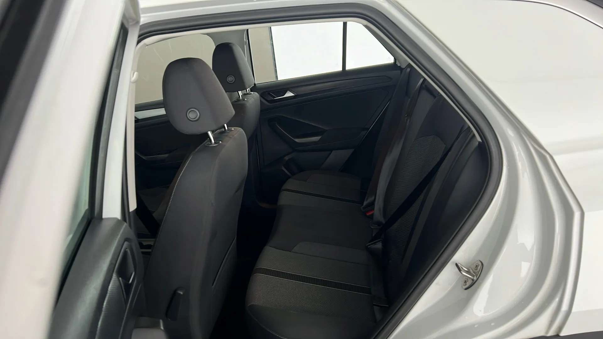 2023 VOLKSWAGEN T-ROC 2023 VOLKSWAGEN T-ROC