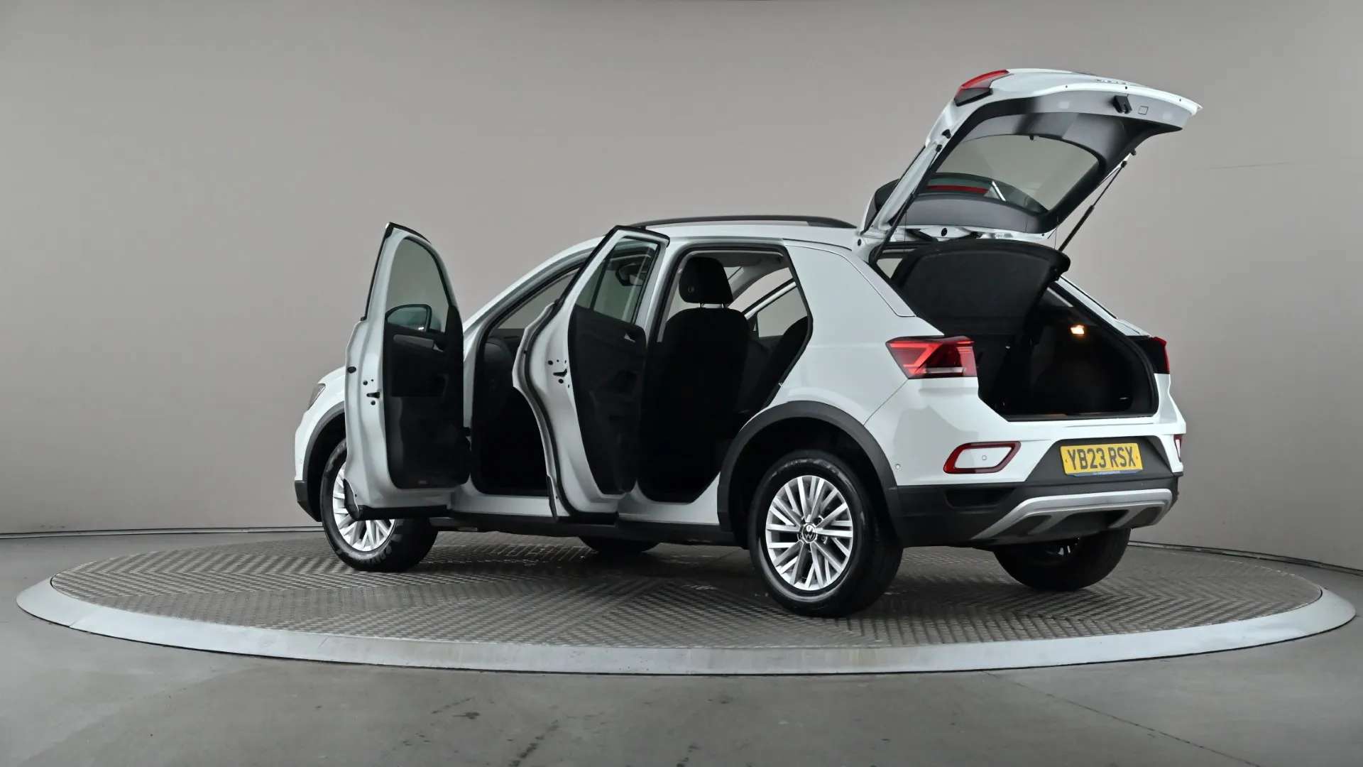 2023 VOLKSWAGEN T-ROC 2023 VOLKSWAGEN T-ROC