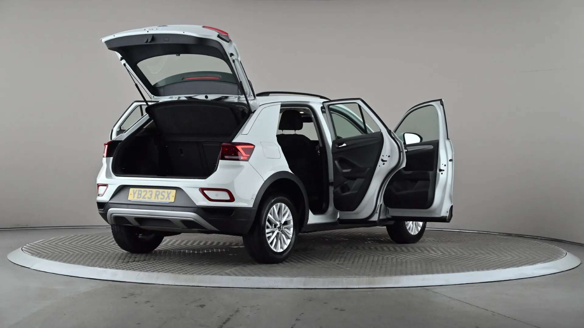 2023 VOLKSWAGEN T-ROC 2023 VOLKSWAGEN T-ROC