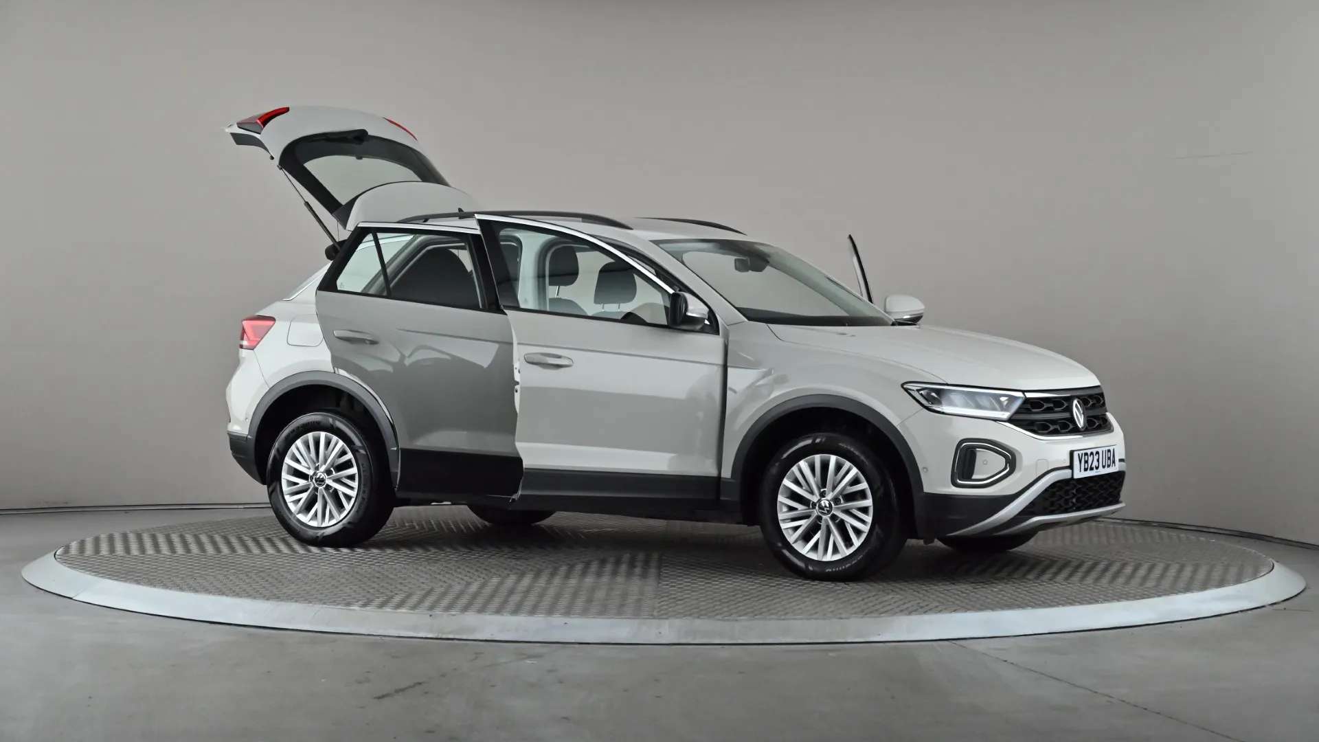 2023 VOLKSWAGEN T-ROC 2023 VOLKSWAGEN T-ROC