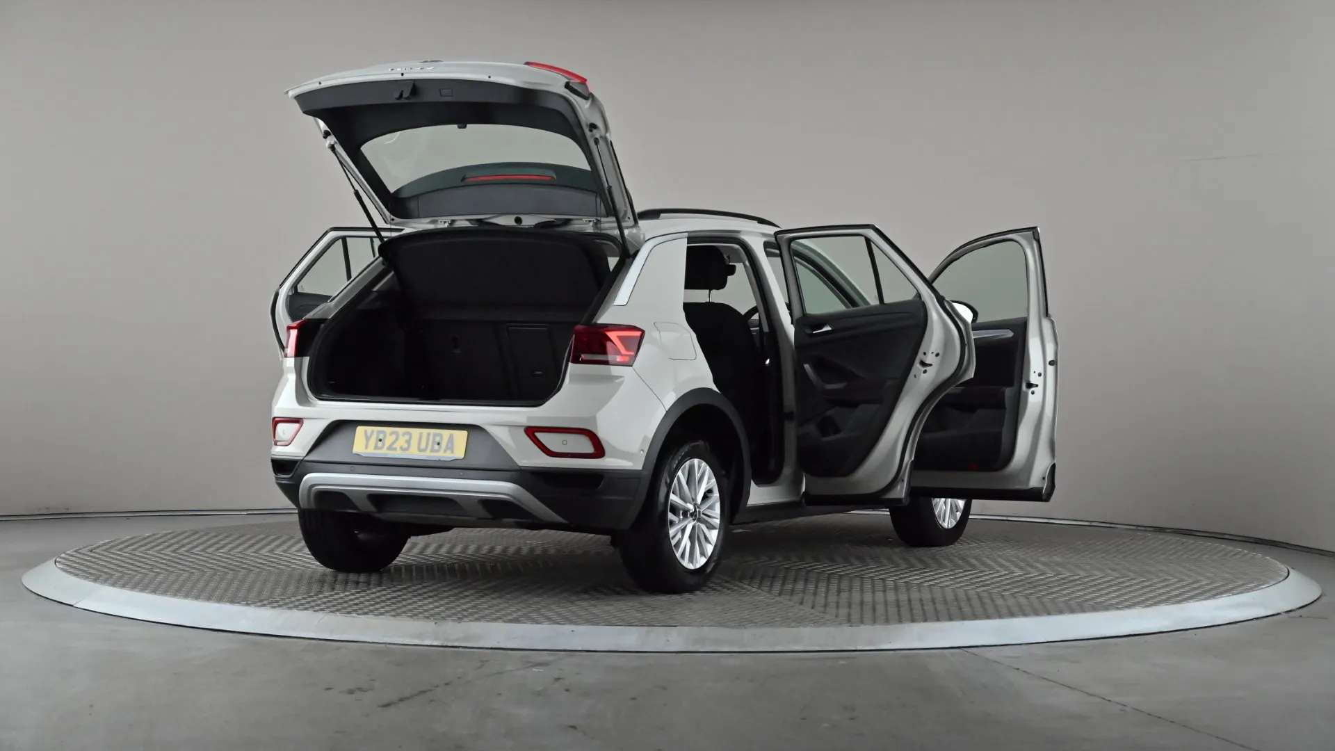 2023 VOLKSWAGEN T-ROC 2023 VOLKSWAGEN T-ROC