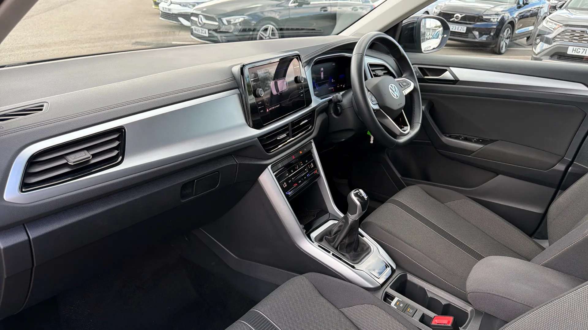2023 VOLKSWAGEN T-ROC 2023 VOLKSWAGEN T-ROC