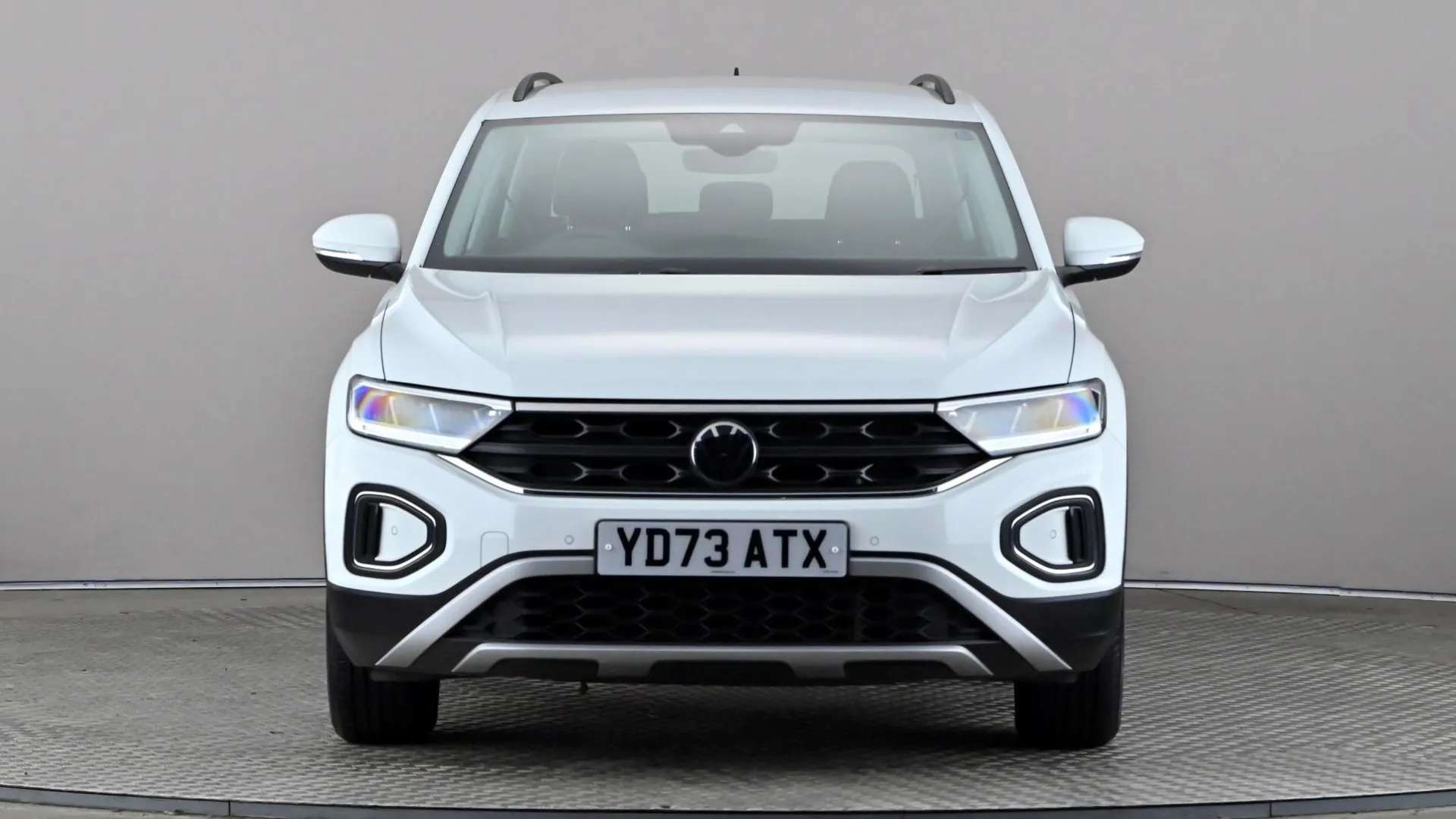 A 2023 VOLKSWAGEN T-ROC 1.0 TSI Life A 2023 VOLKSWAGEN T-ROC 1.0 TSI Life