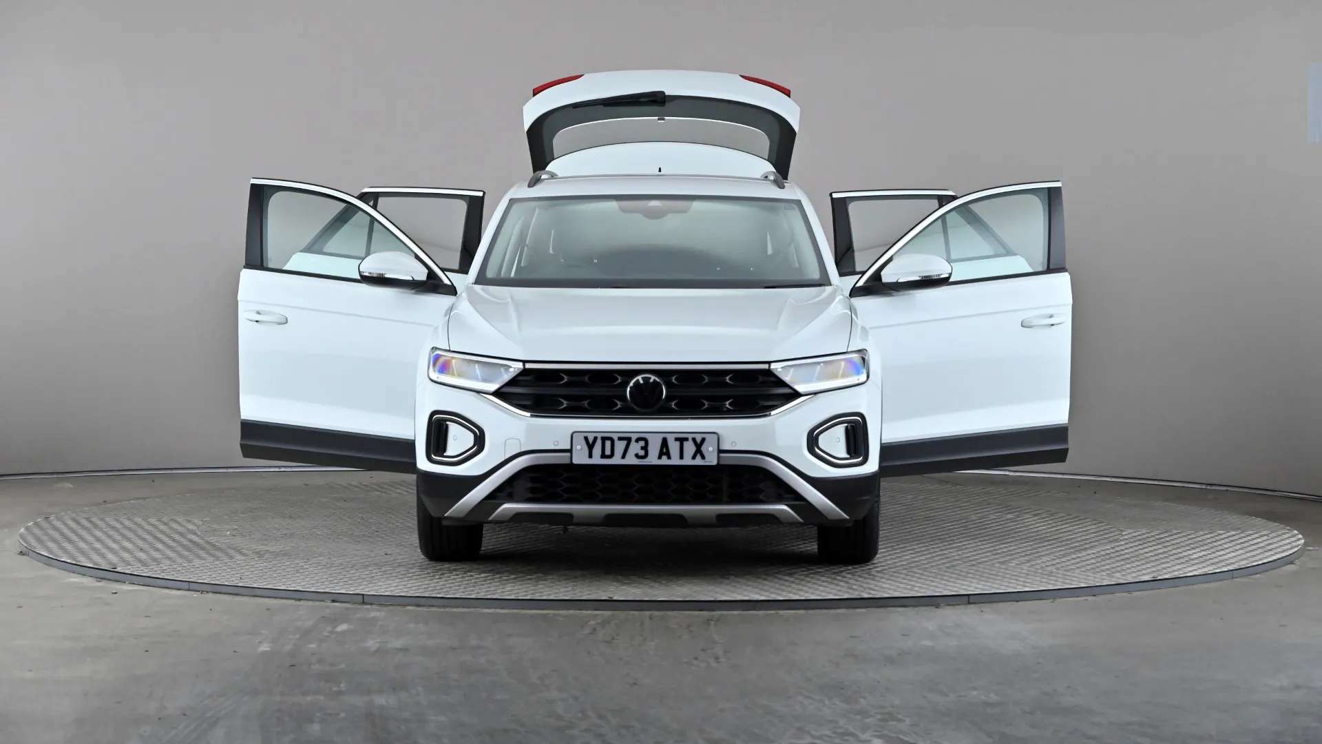 2023 VOLKSWAGEN T-ROC 2023 VOLKSWAGEN T-ROC