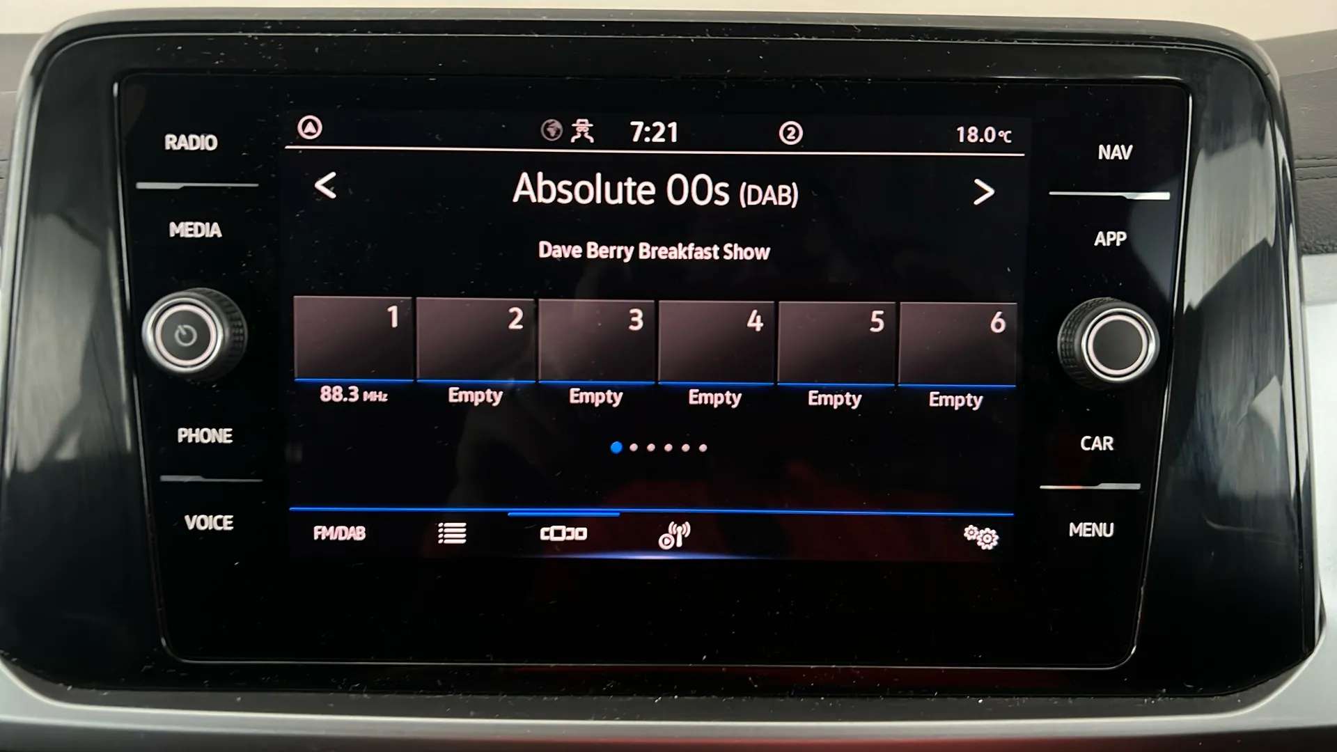 2023 VOLKSWAGEN T-ROC 2023 VOLKSWAGEN T-ROC