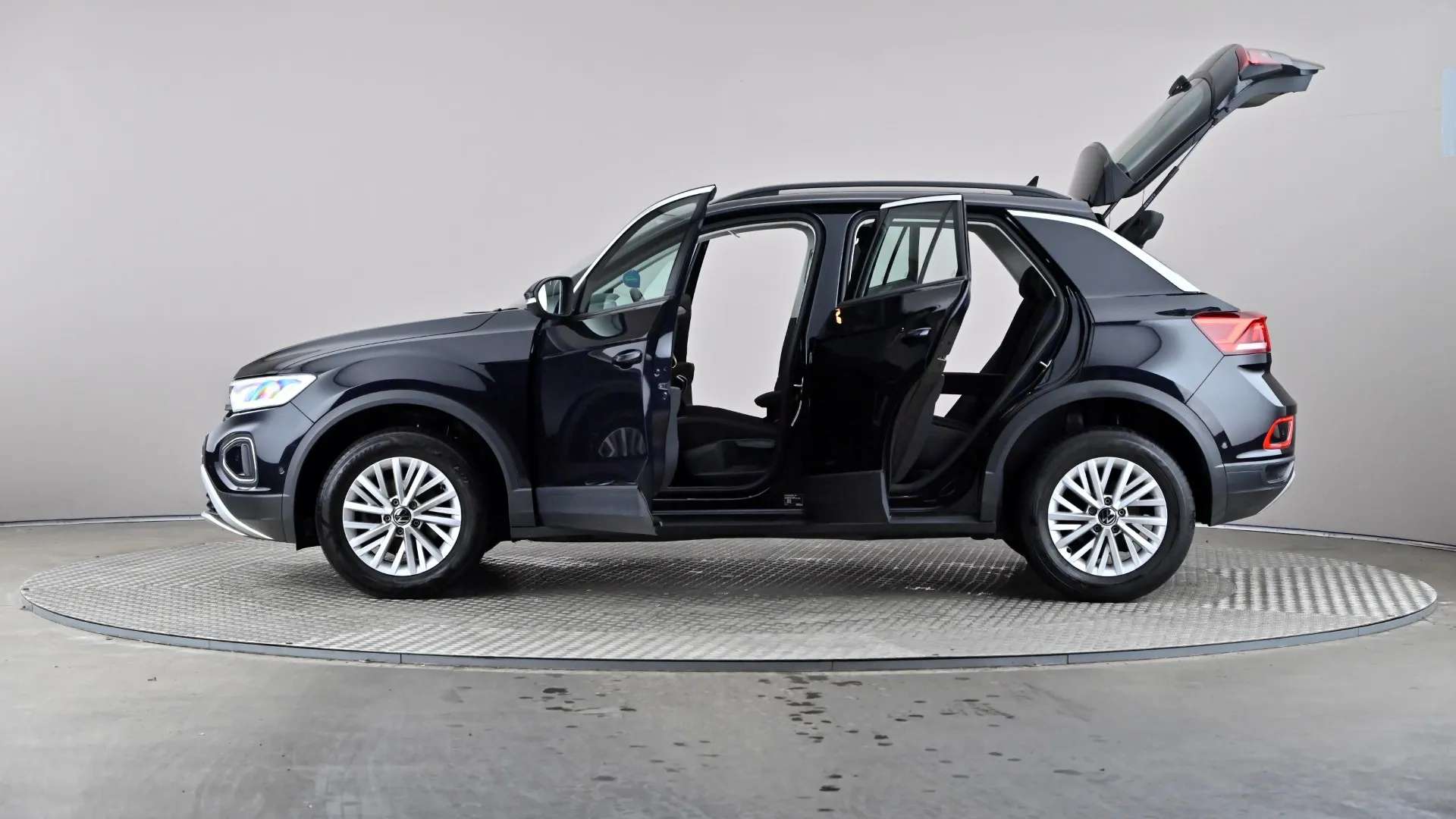 2023 VOLKSWAGEN T-ROC 2023 VOLKSWAGEN T-ROC