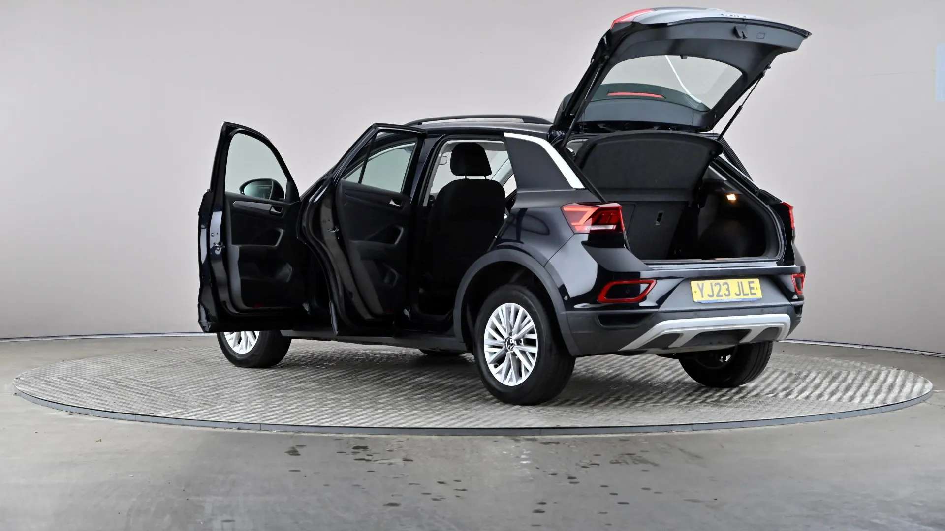 2023 VOLKSWAGEN T-ROC 2023 VOLKSWAGEN T-ROC