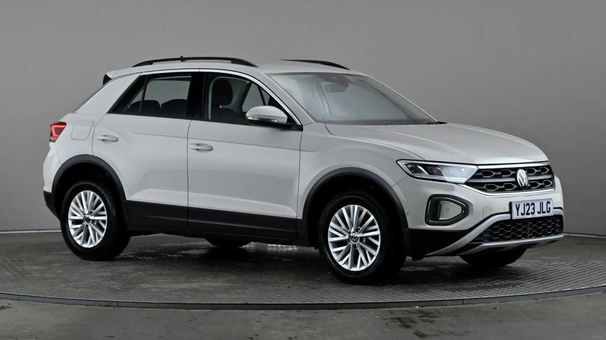 Check out this Volkswagen T-roc 2023 Petrol Manual