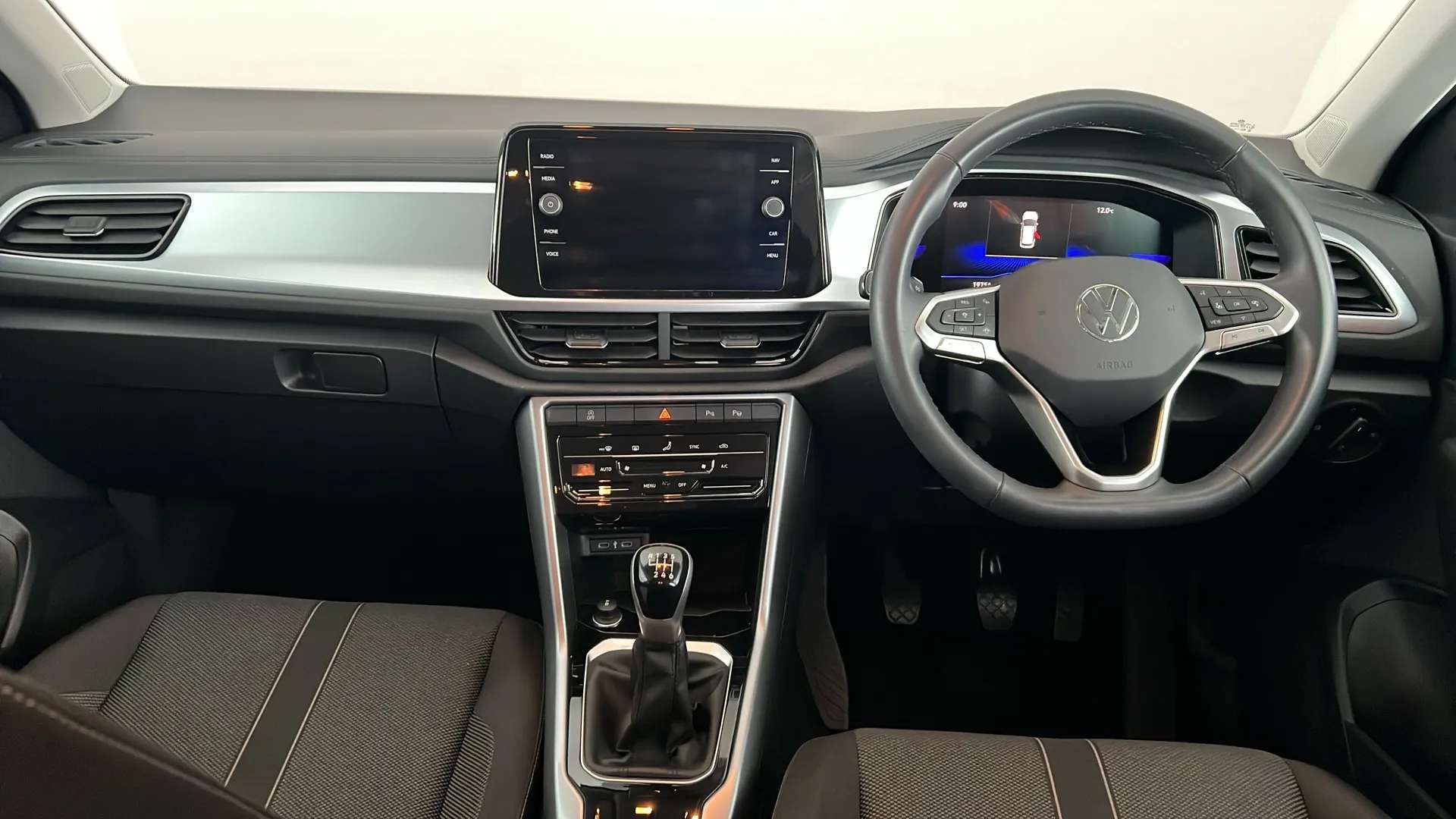 2023 VOLKSWAGEN T-ROC 2023 VOLKSWAGEN T-ROC