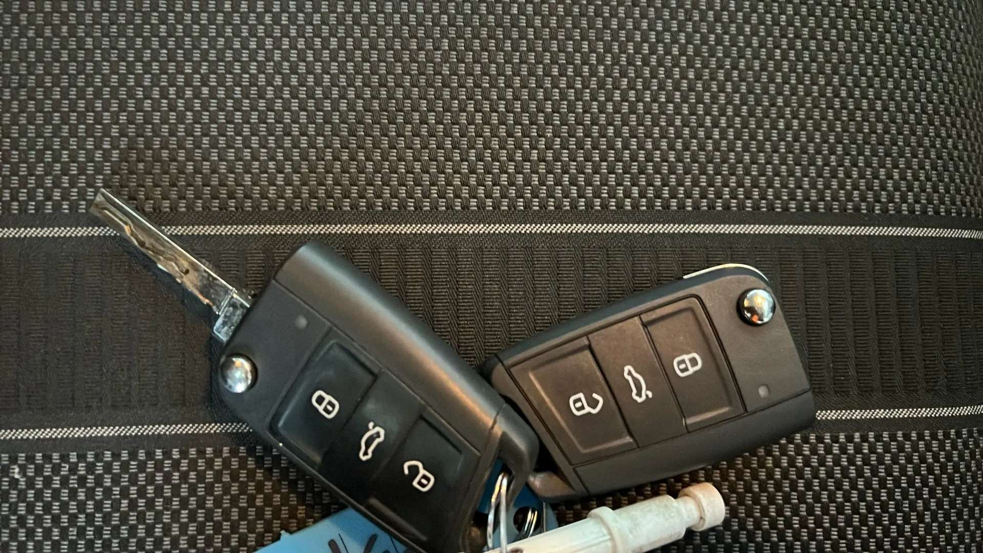 2023 VOLKSWAGEN T-ROC 2023 VOLKSWAGEN T-ROC