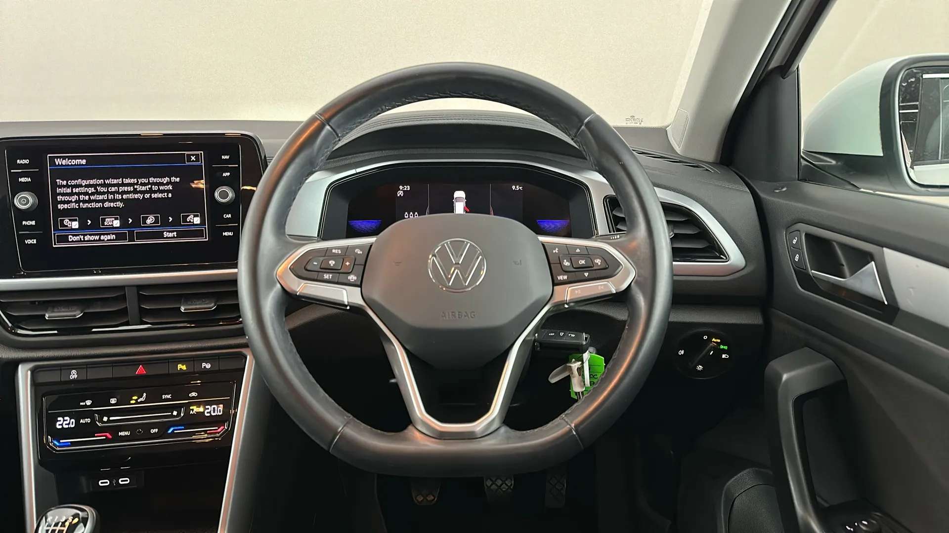 2023 VOLKSWAGEN T-ROC 2023 VOLKSWAGEN T-ROC