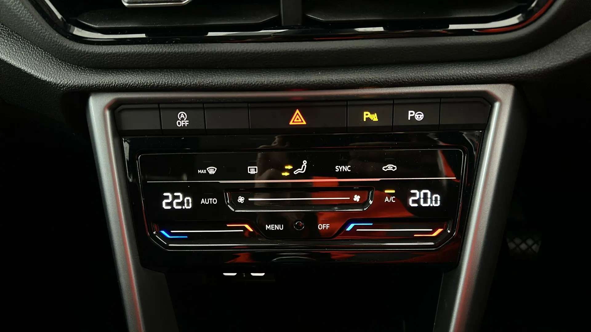 2023 VOLKSWAGEN T-ROC 2023 VOLKSWAGEN T-ROC