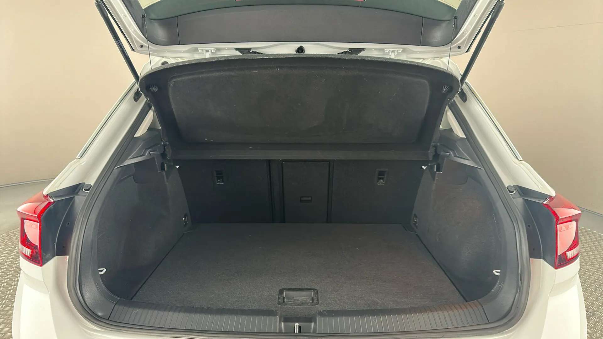 2022 VOLKSWAGEN T-ROC 2022 VOLKSWAGEN T-ROC