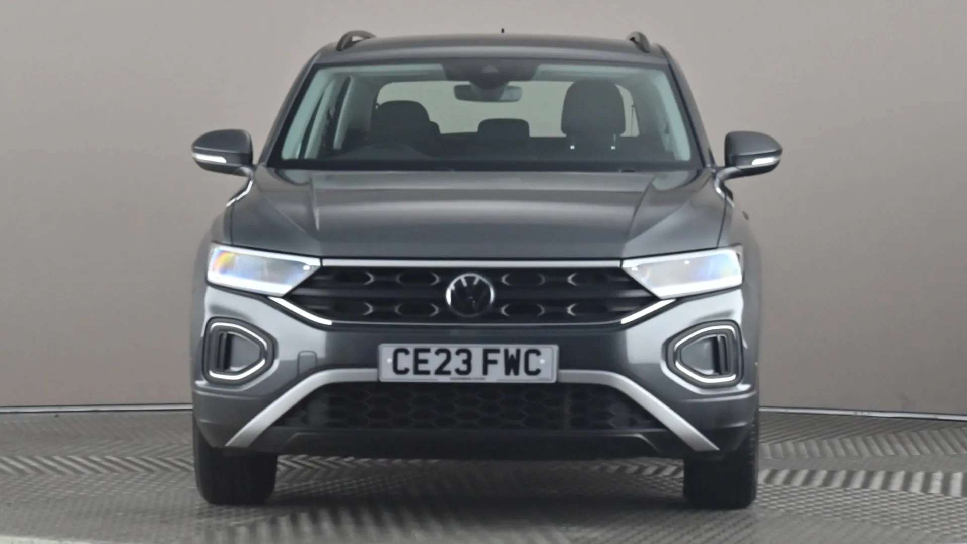 A 2023 VOLKSWAGEN T-ROC 1.5 TSI Life A 2023 VOLKSWAGEN T-ROC 1.5 TSI Life