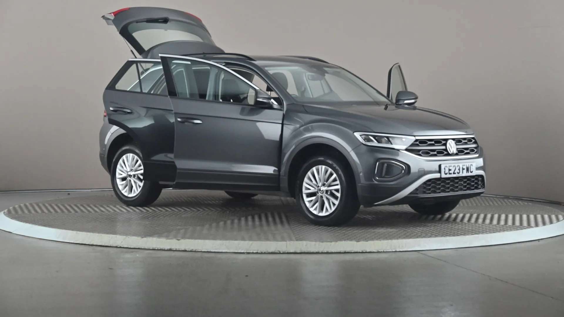 2023 VOLKSWAGEN T-ROC 2023 VOLKSWAGEN T-ROC