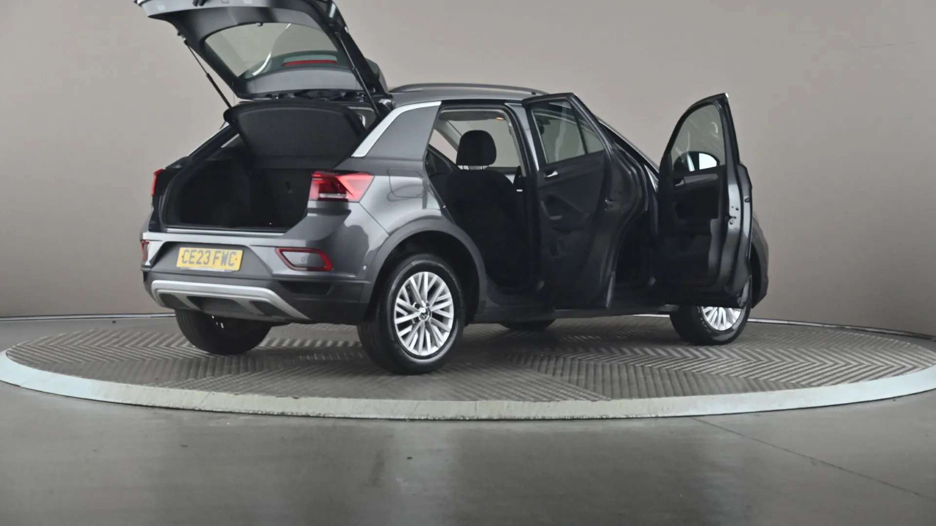 2023 VOLKSWAGEN T-ROC 2023 VOLKSWAGEN T-ROC