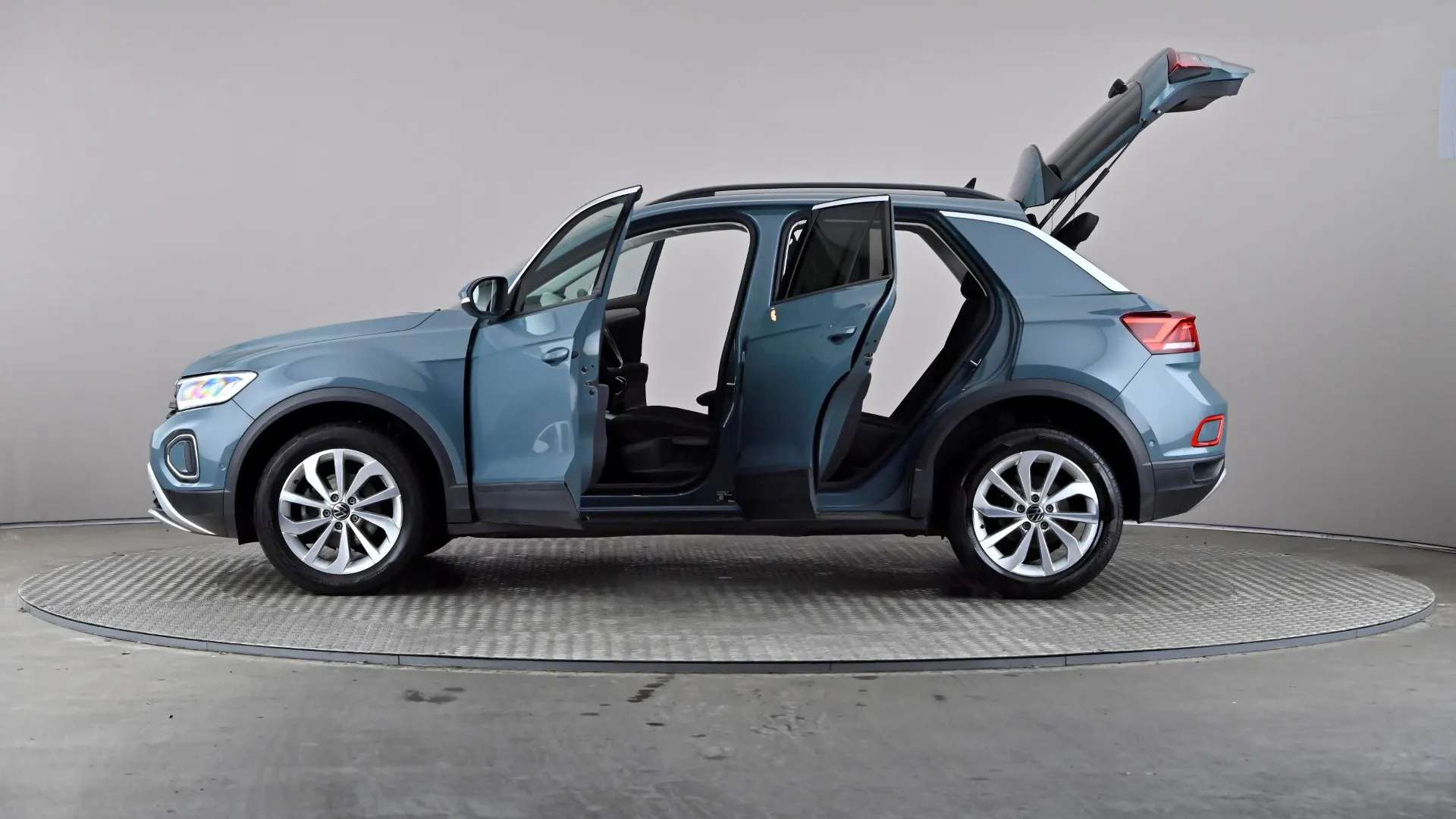 2023 VOLKSWAGEN T-ROC 2023 VOLKSWAGEN T-ROC