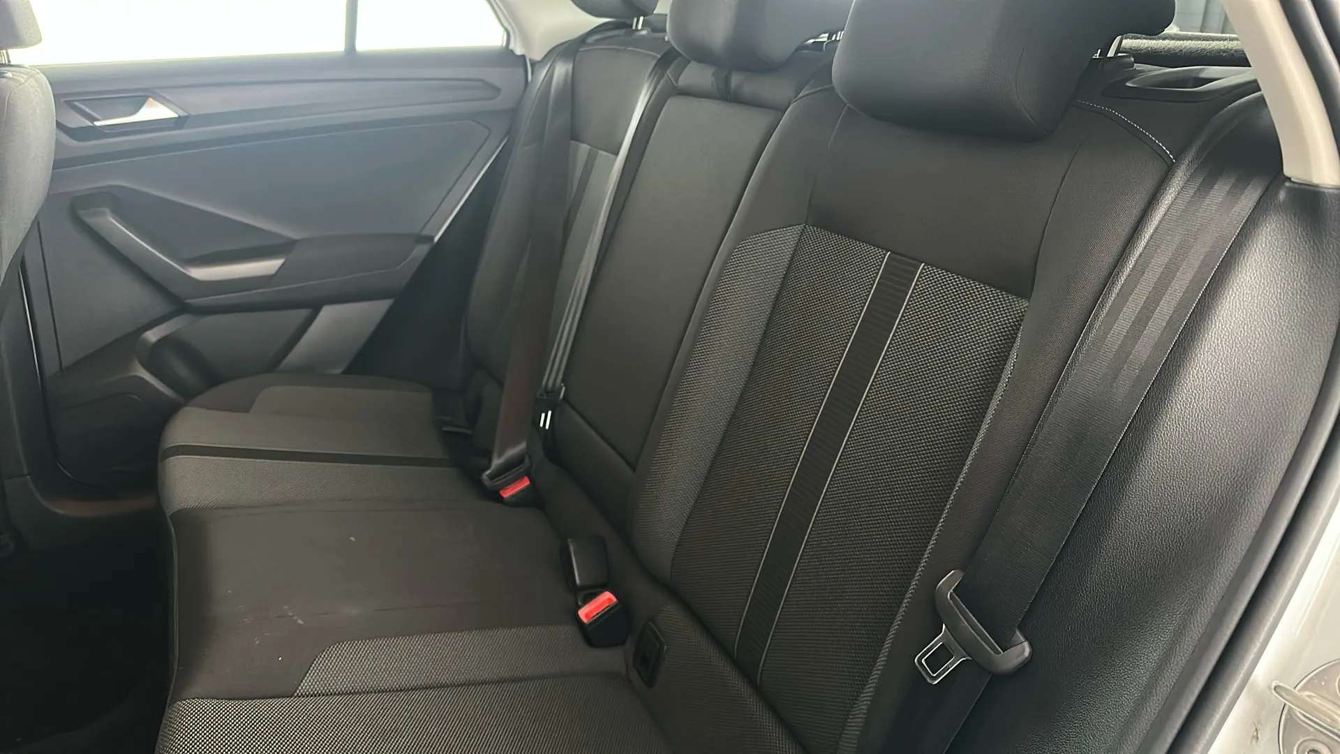 2023 VOLKSWAGEN T-ROC 2023 VOLKSWAGEN T-ROC