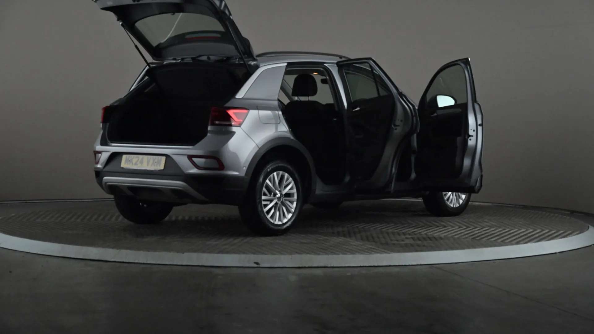 2024 VOLKSWAGEN T-ROC 2024 VOLKSWAGEN T-ROC