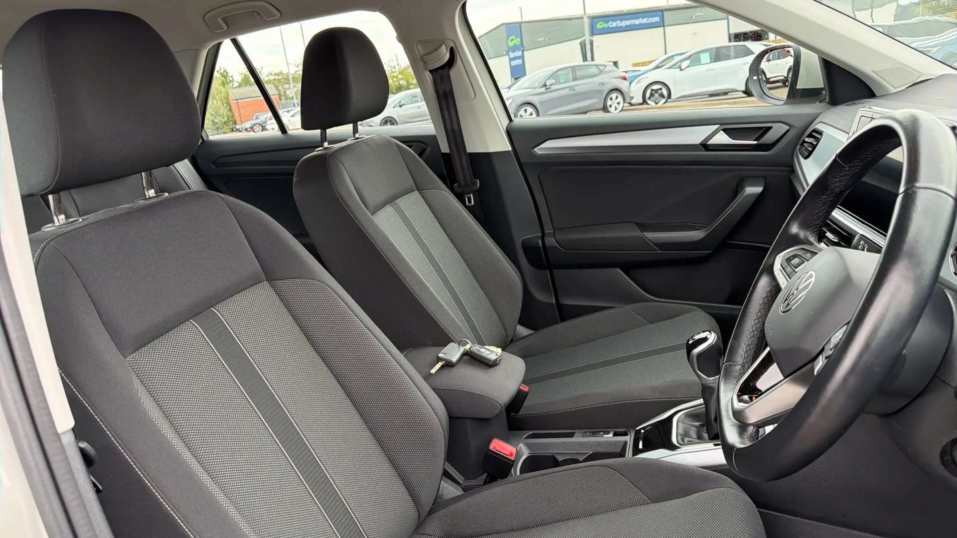 2023 VOLKSWAGEN T-ROC 2023 VOLKSWAGEN T-ROC