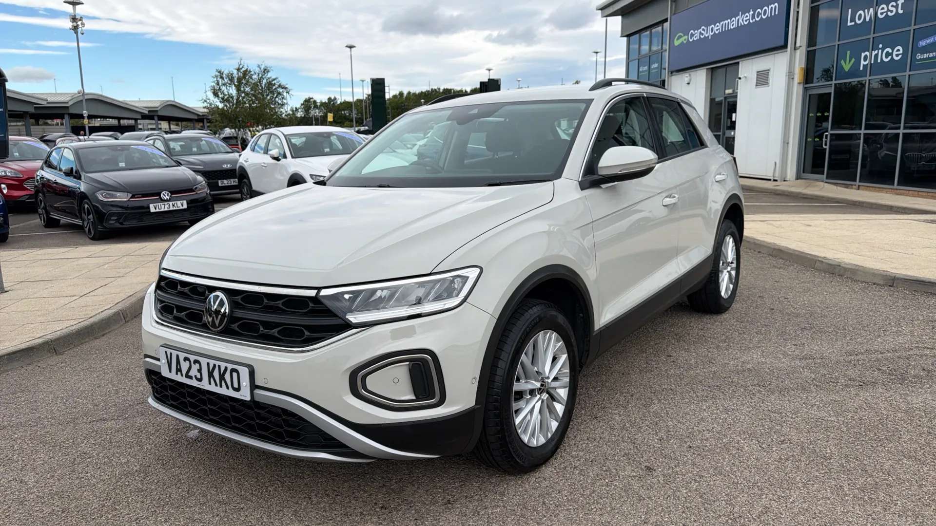 2023 VOLKSWAGEN T-ROC 2023 VOLKSWAGEN T-ROC