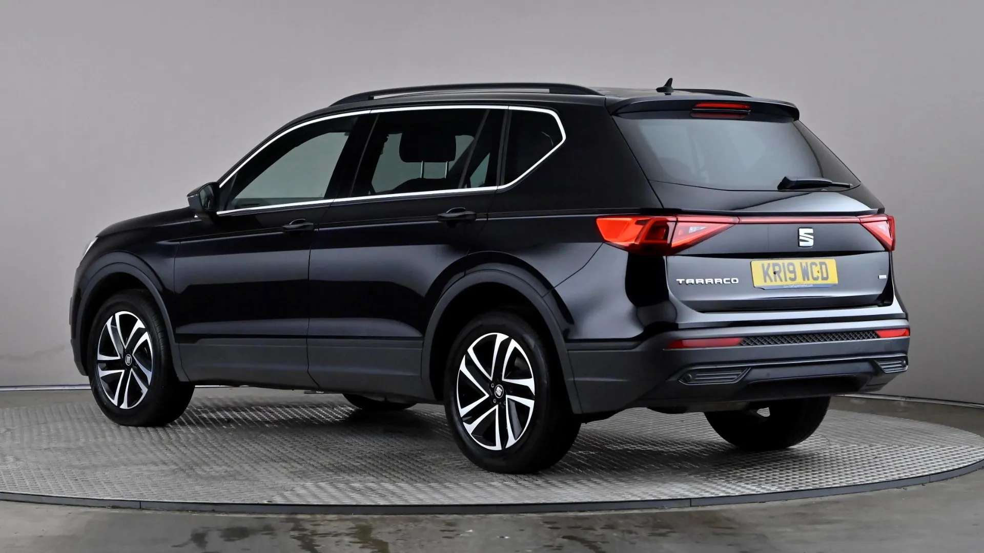 A 2019 SEAT TARRACO 2.0 TDI SE Technology DSG 4Drive A 2019 SEAT TARRACO 2.0 TDI SE Technology DSG 4Drive