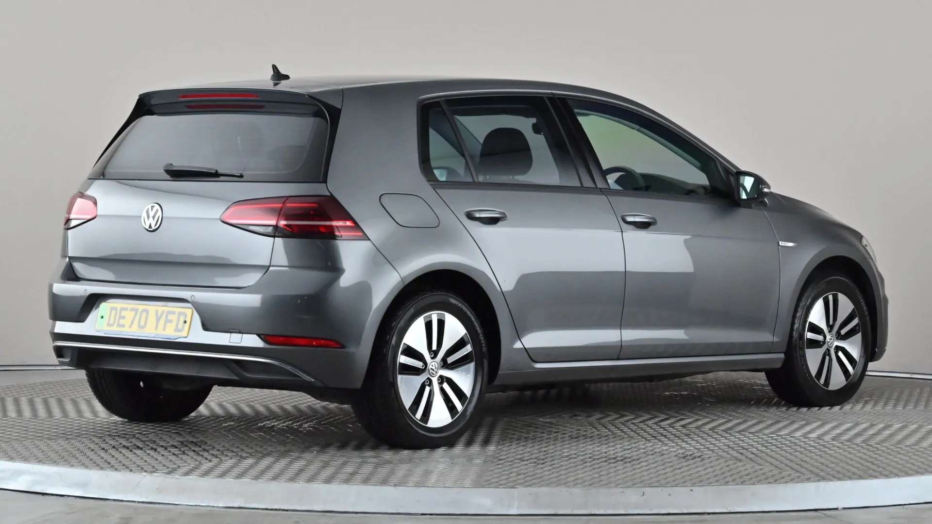 2020 VOLKSWAGEN GOLF 2020 VOLKSWAGEN GOLF