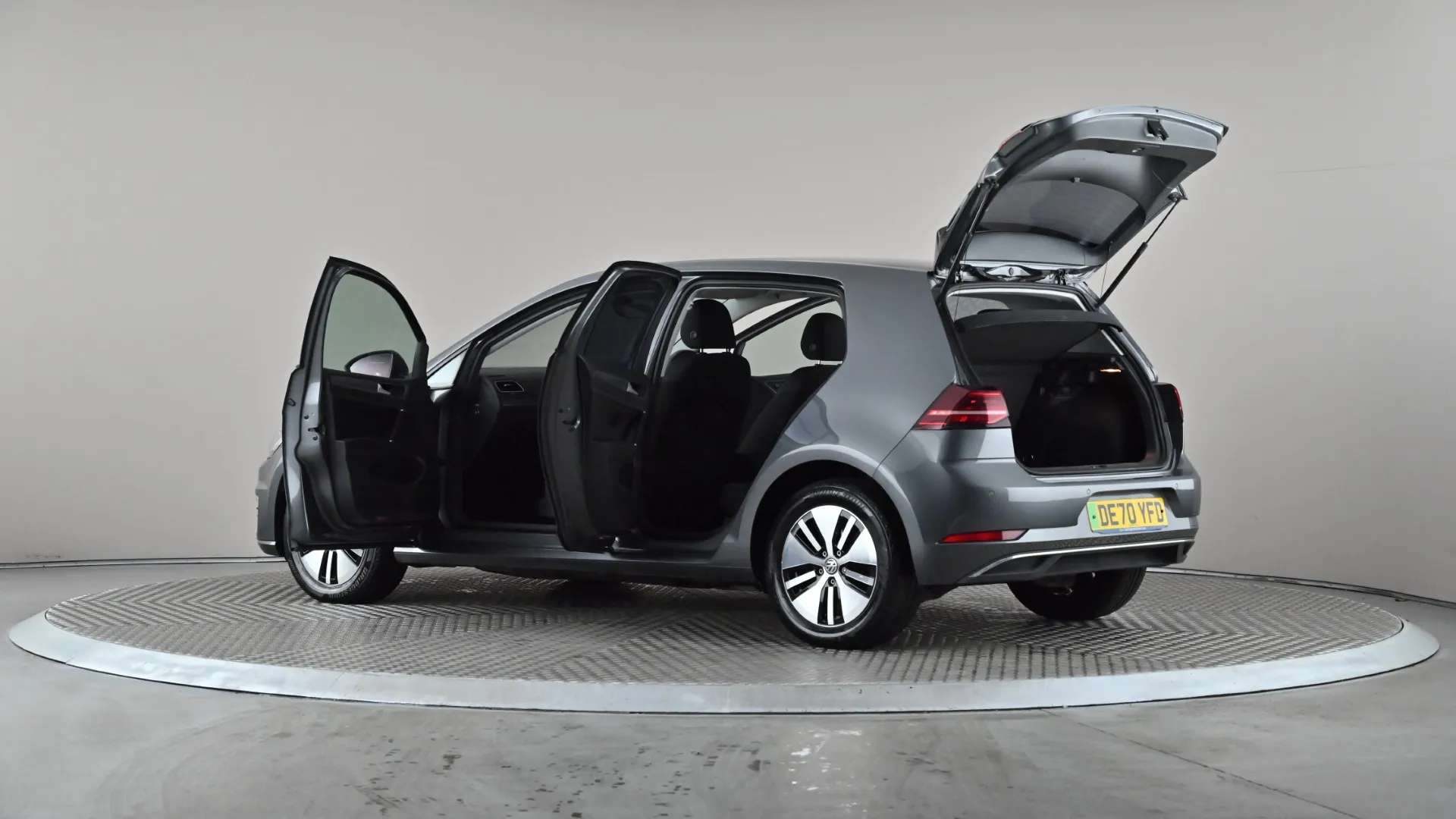 2020 VOLKSWAGEN GOLF 2020 VOLKSWAGEN GOLF